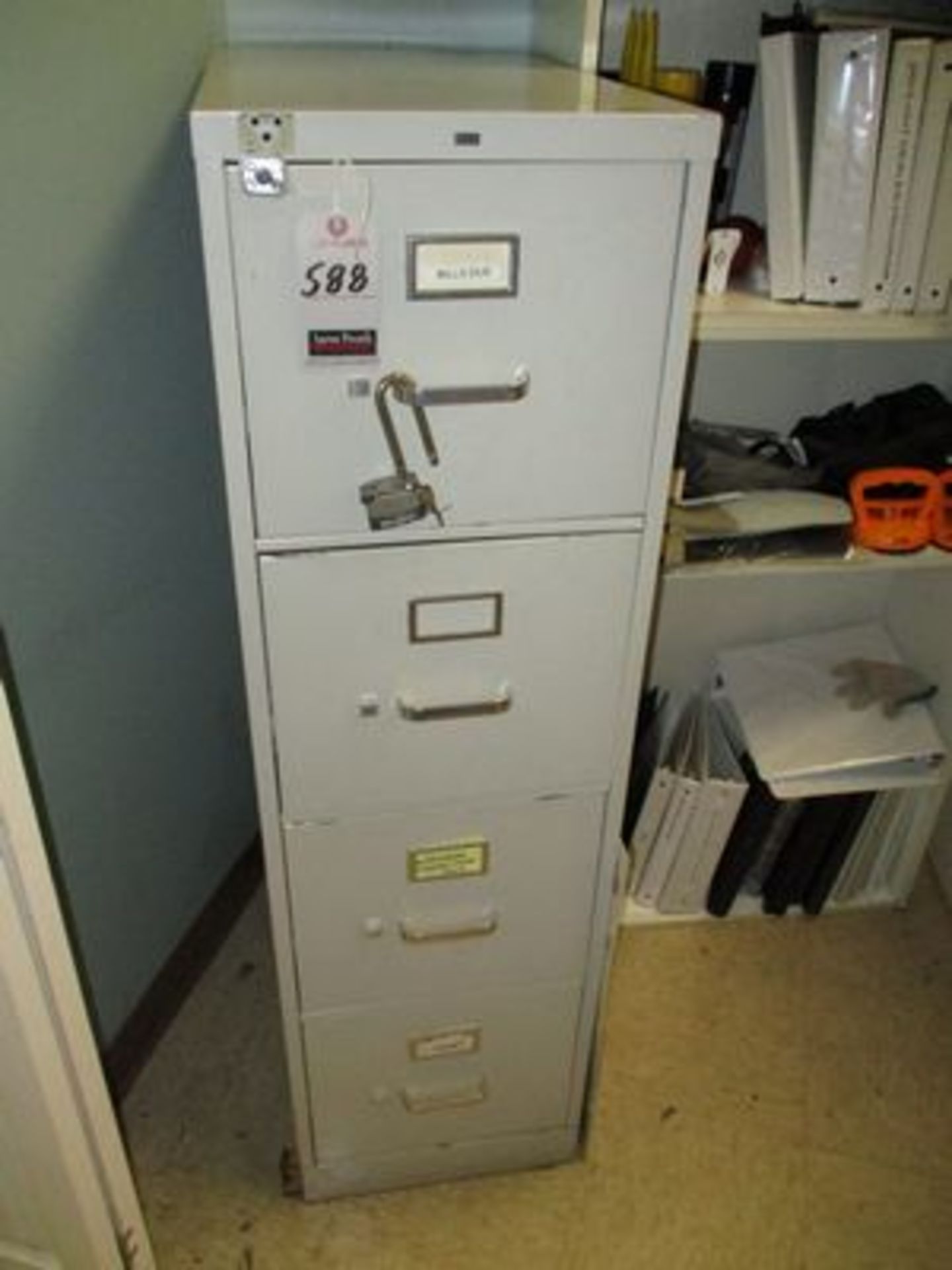 HON 4D METAL FILE CAB W/ BOOKSHELF & CONTENTS