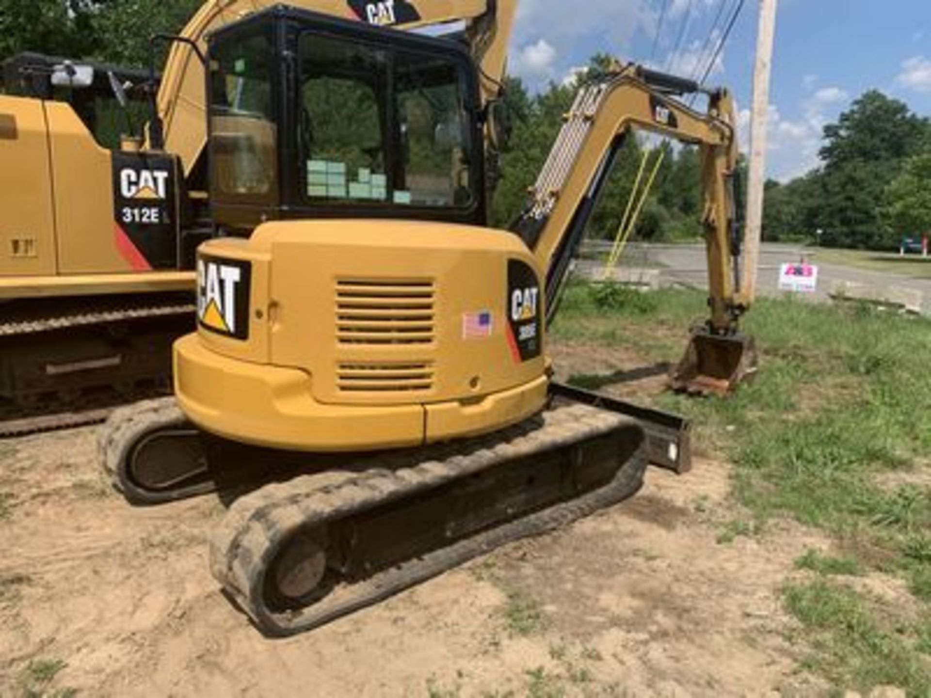 2014 CAT 305ECR MINI EXCAVATOR CRAWLER, DIESEL, FRONT DOZER BLADE, VIN #CAT0305ETXA03869 (2,333 HRS) - Image 2 of 3