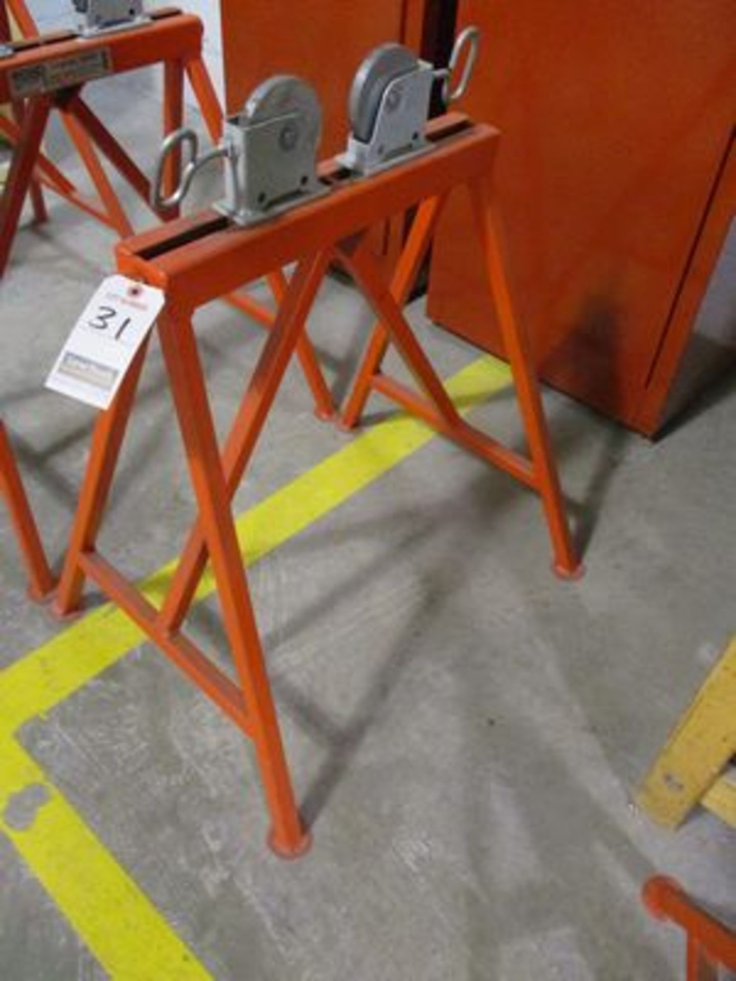 RIDGID ADJ. METAL ROLLER PIPE STAND, 2,500# CAP., M/N AR-99