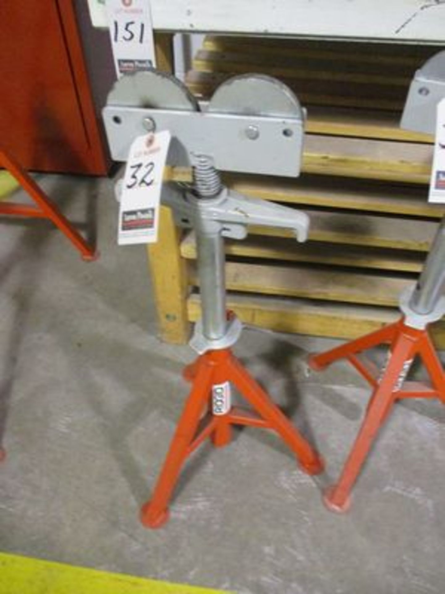 RIDGID ADJ. METAL ROLLER JACK STAND, M/N RJ-98