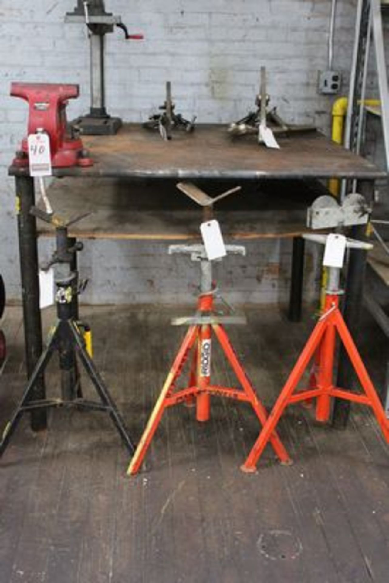 4'X4' STEEL WELDERS TABLE W/ WILTON 8" SWIVEL BENCH VISE