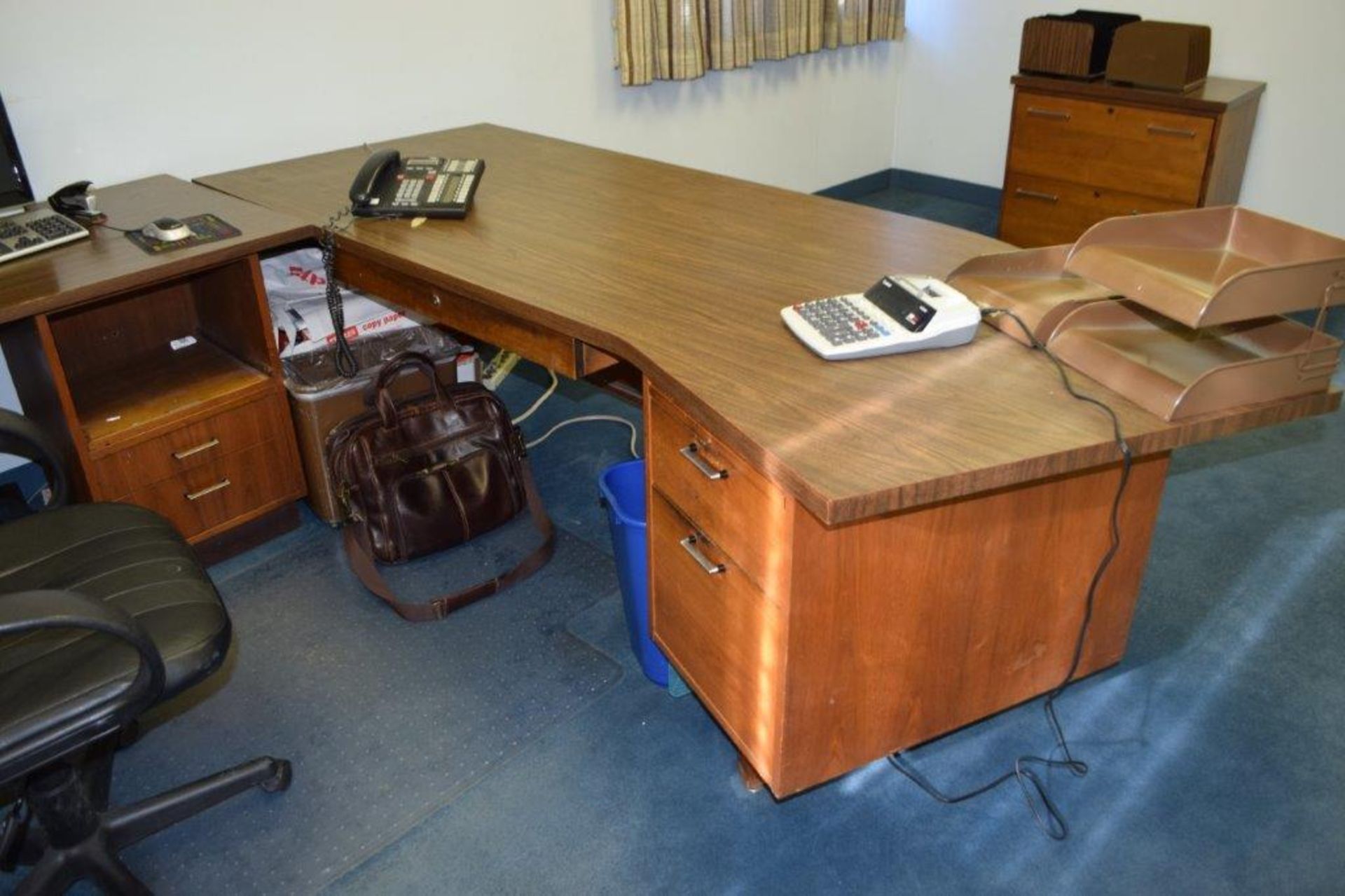 Office Furniture - Image 3 of 5