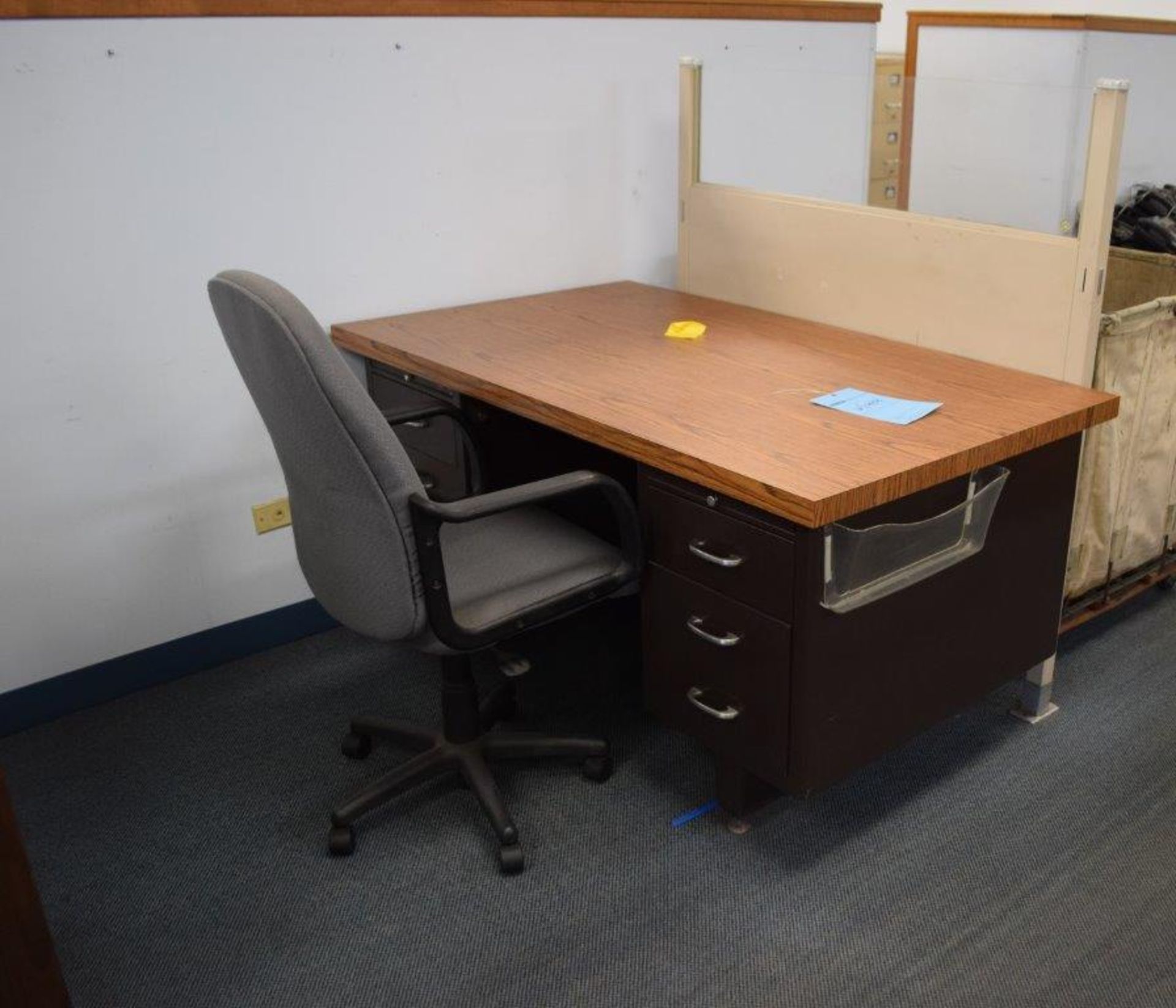 Office Furniture - Image 4 of 4