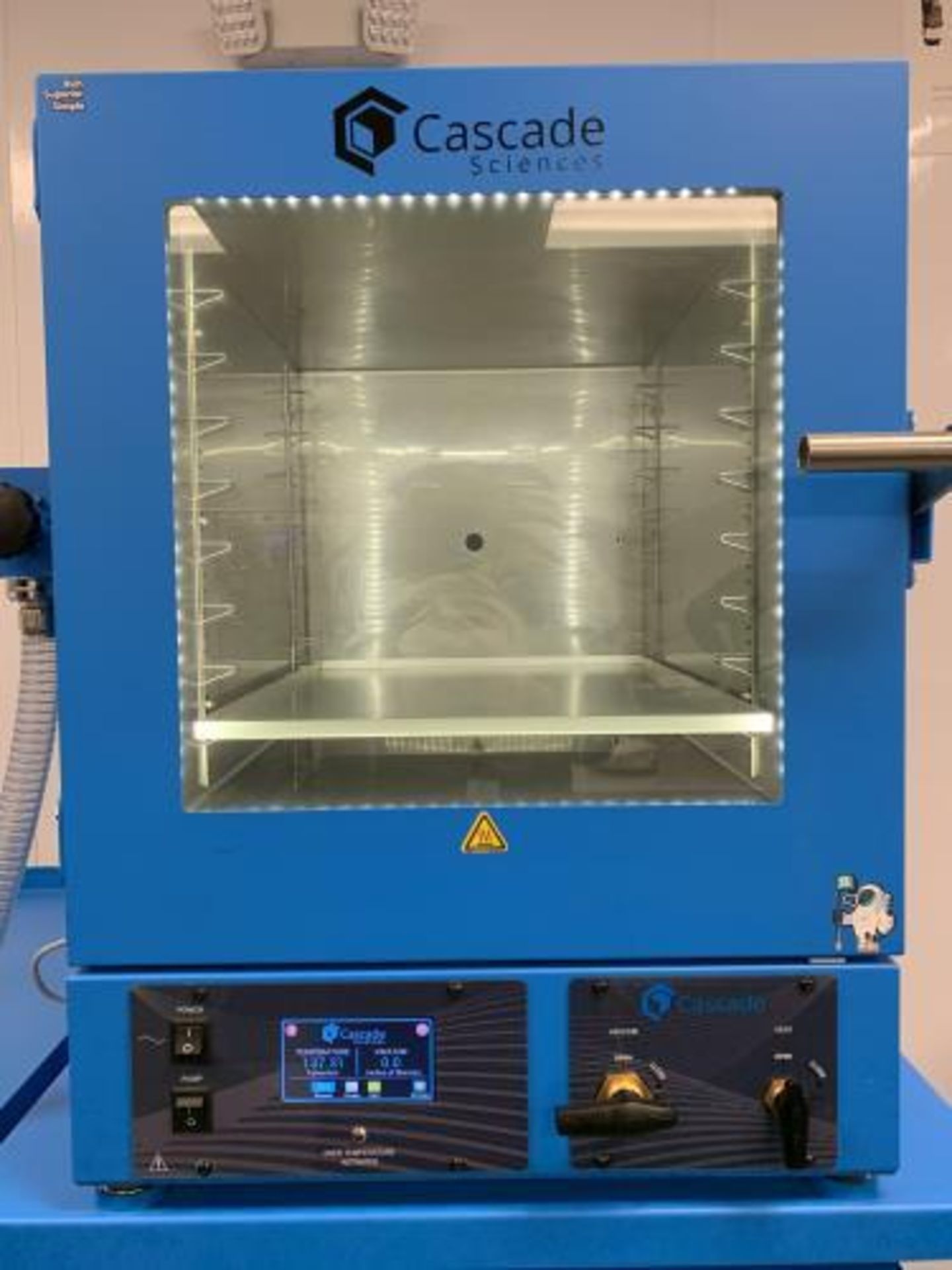 Used- Cascade Sciences Double Up Vacuum Oven Package. (2) Model CVO-5 Vacuum Ovens. - Image 5 of 14