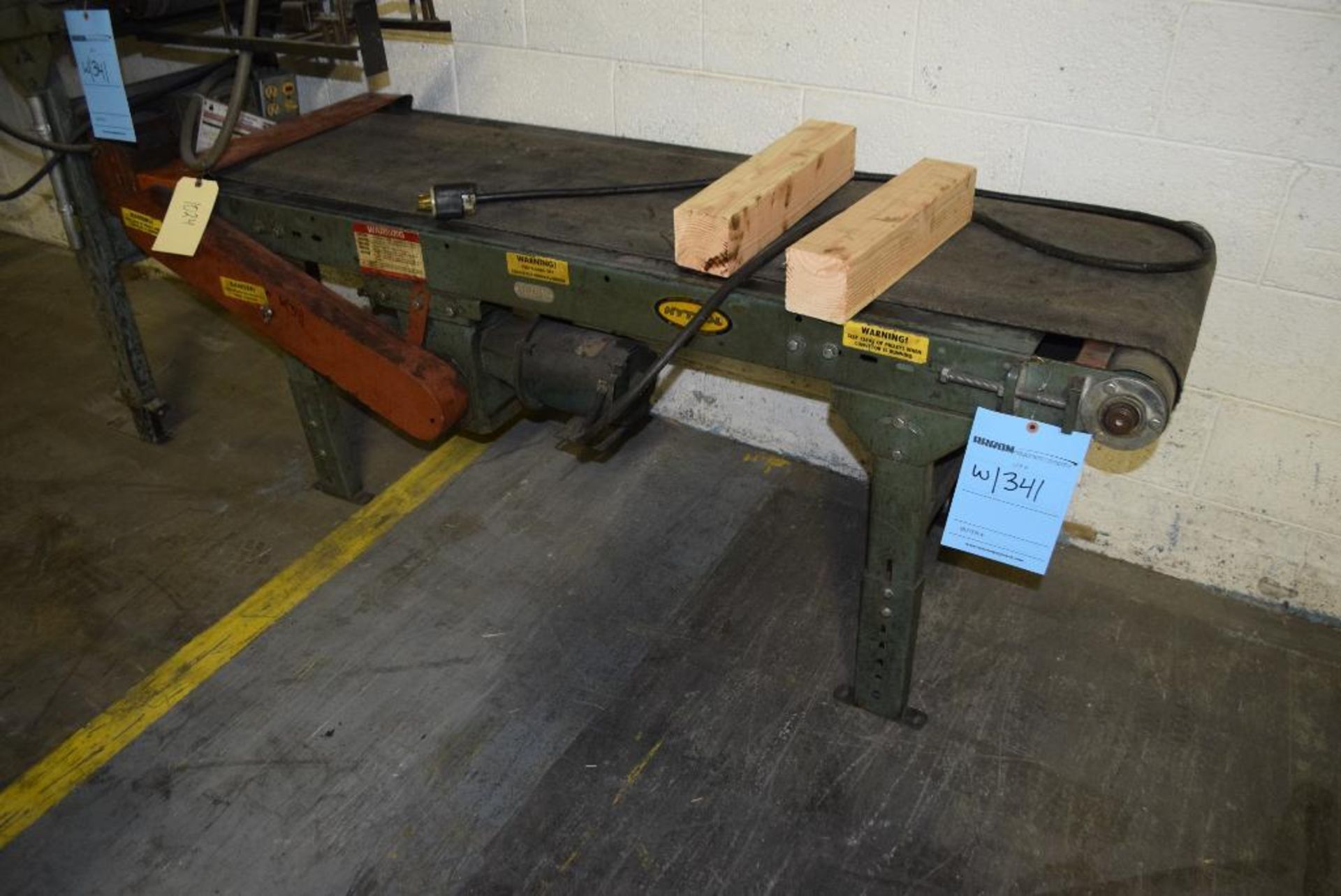 Lot Of (8) Belt conveyors. Approximate 4" wide x 6' long, 18" wide x 15' long, 17" wide x 6' long, 3 - Image 10 of 10