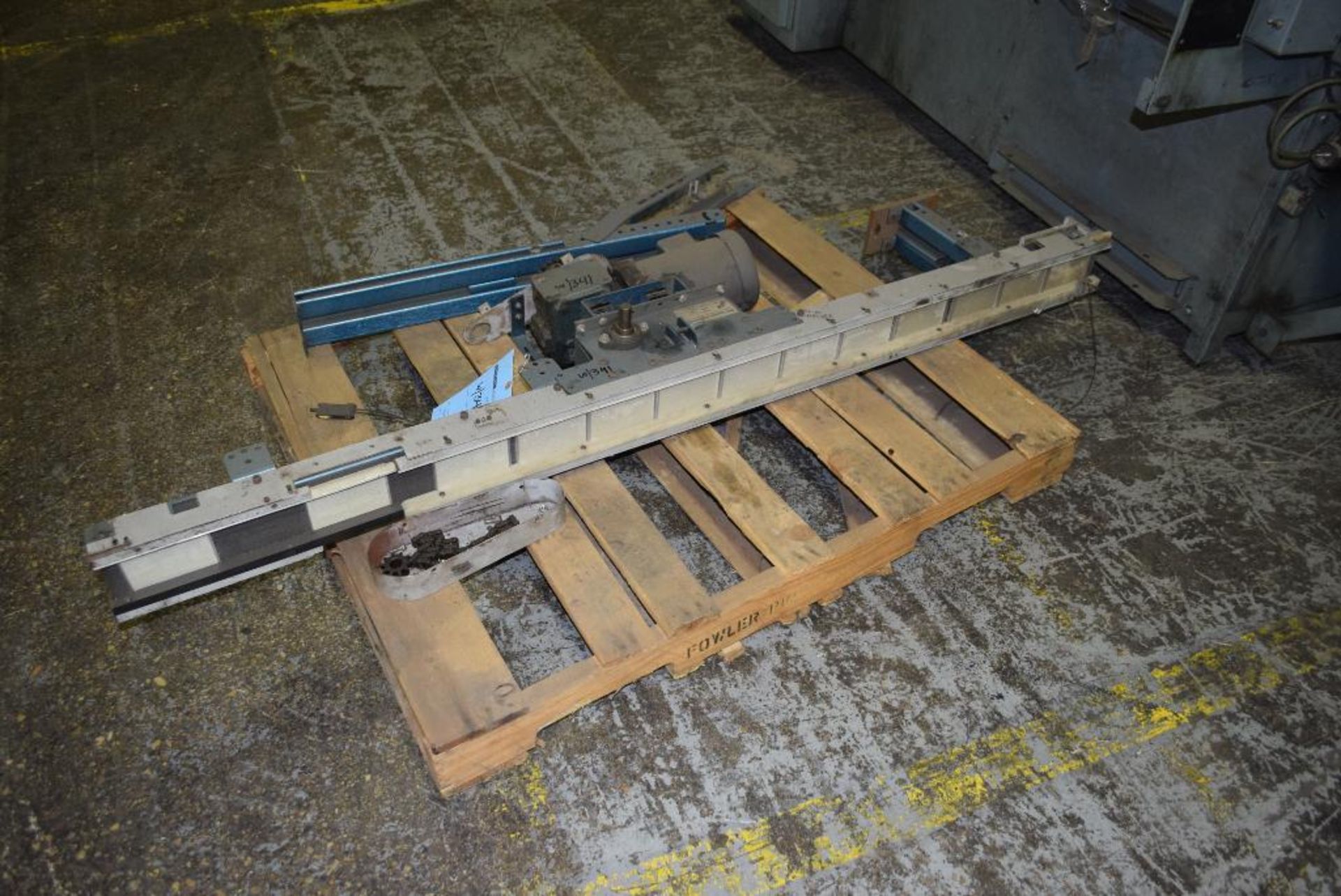 Lot Of (8) Belt conveyors. Approximate 4" wide x 6' long, 18" wide x 15' long, 17" wide x 6' long, 3 - Image 7 of 10