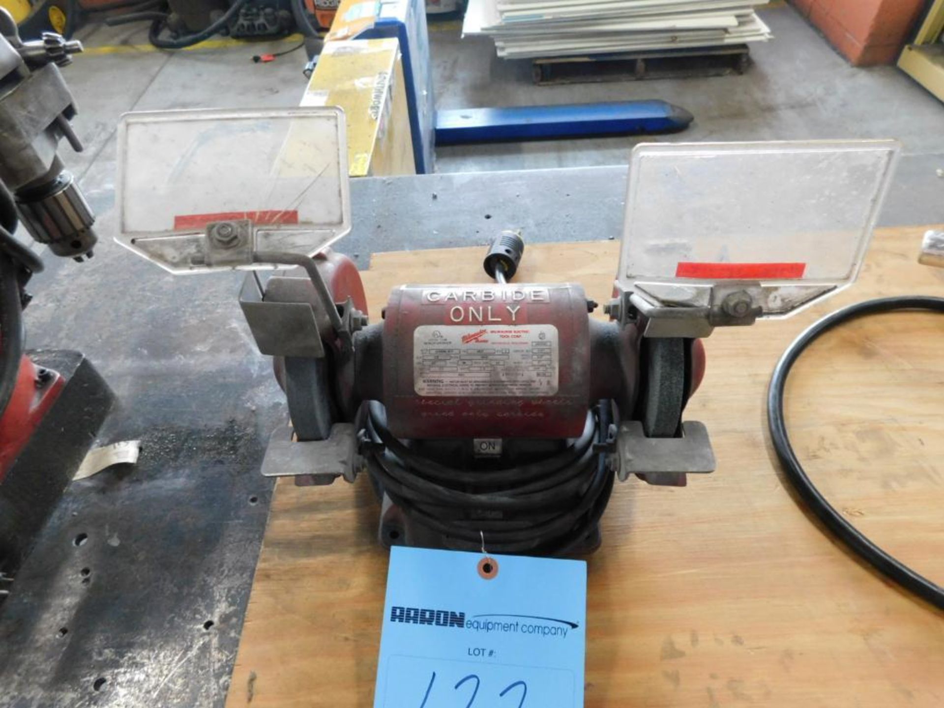 (1) Milwaukee 4901 Dual Bench Grinder, Serial# LR14683.