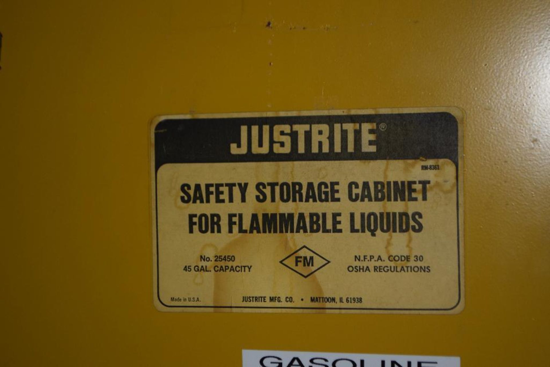 (1) Justrite flammable storage cabinet, model 25450, 45 gallon capacity. - Image 2 of 3