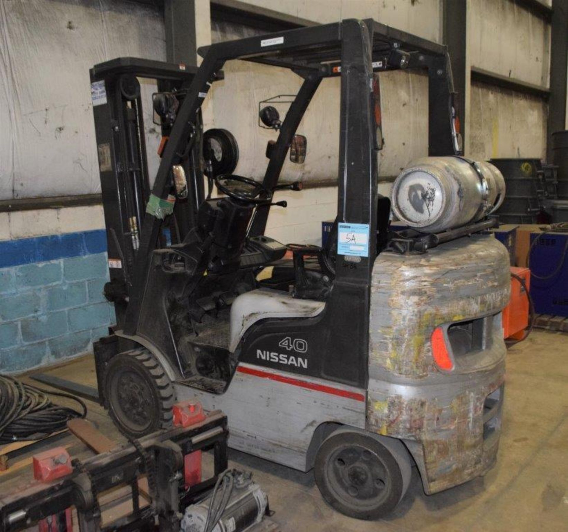 (1) Nissan 40 LP Forklift, Model MCPL02A20LV, Serial# CPL02-9P5391. Reported to have a transmission - Image 10 of 10