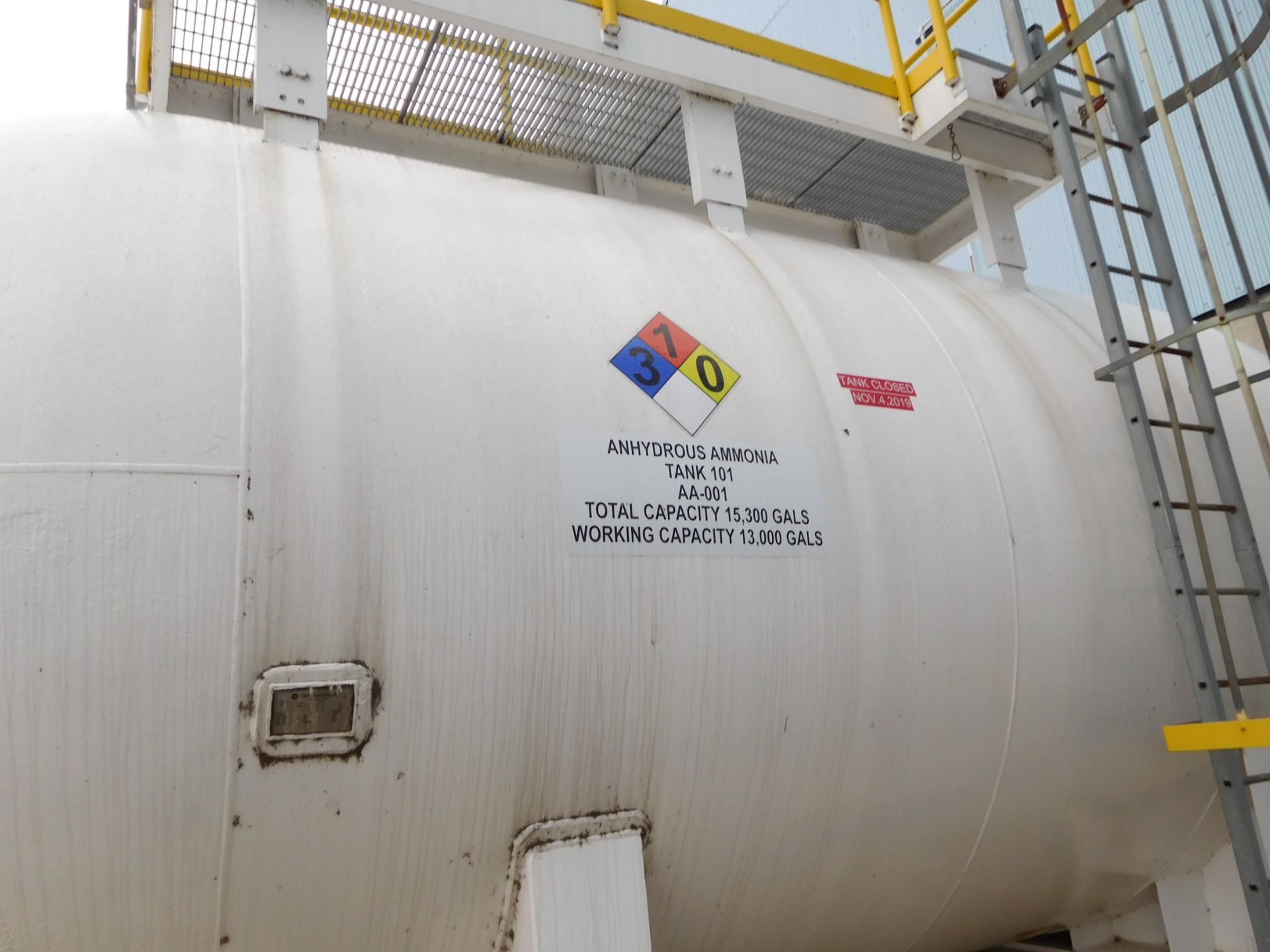 Trinity Industries Horizontal Ammonia Storage Tank, 13,000 Gallon Working Capacity, 15,300 Total. Ca - Image 4 of 7