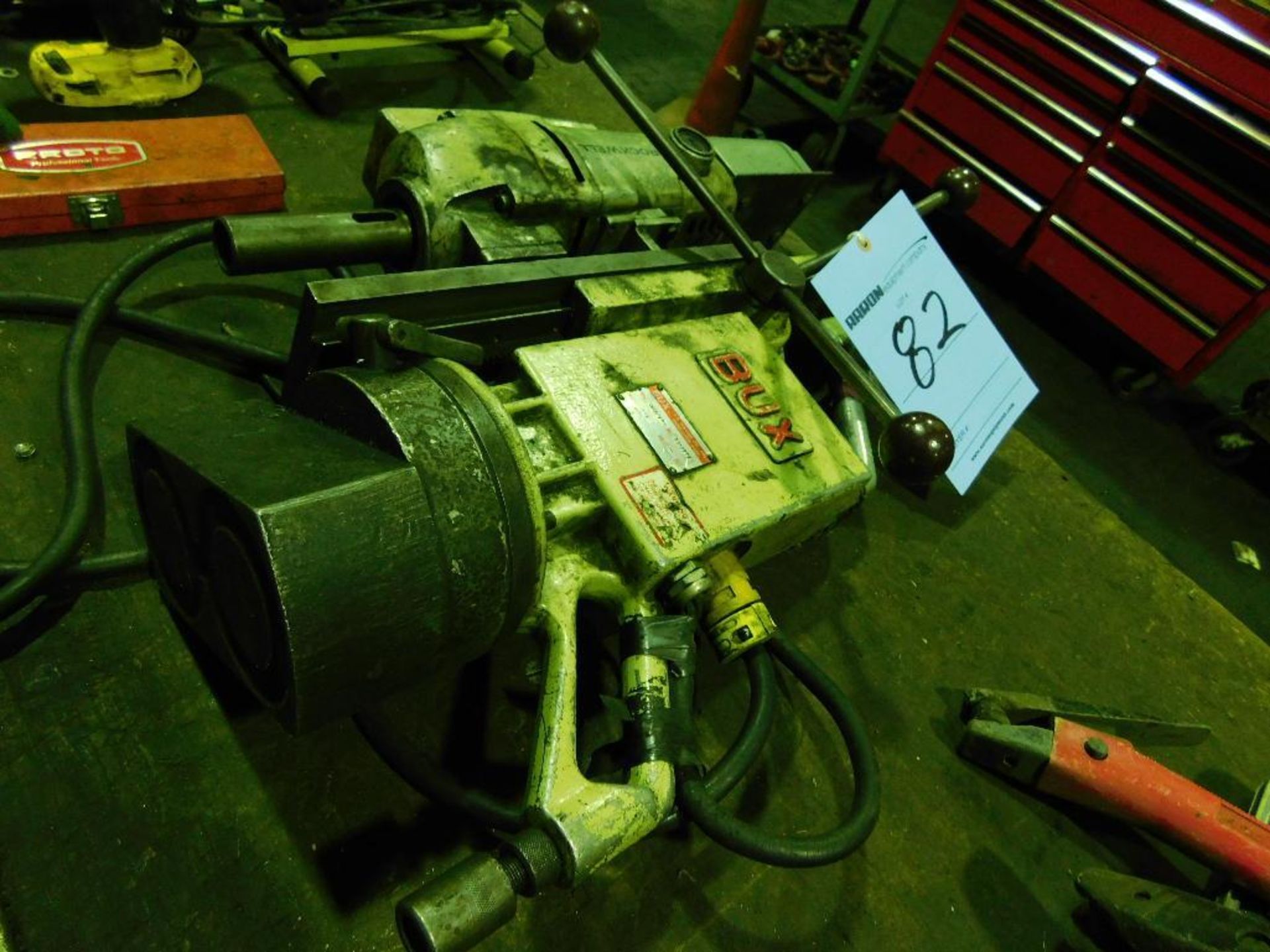 Bux magnetic drill, model DH3/4RP.