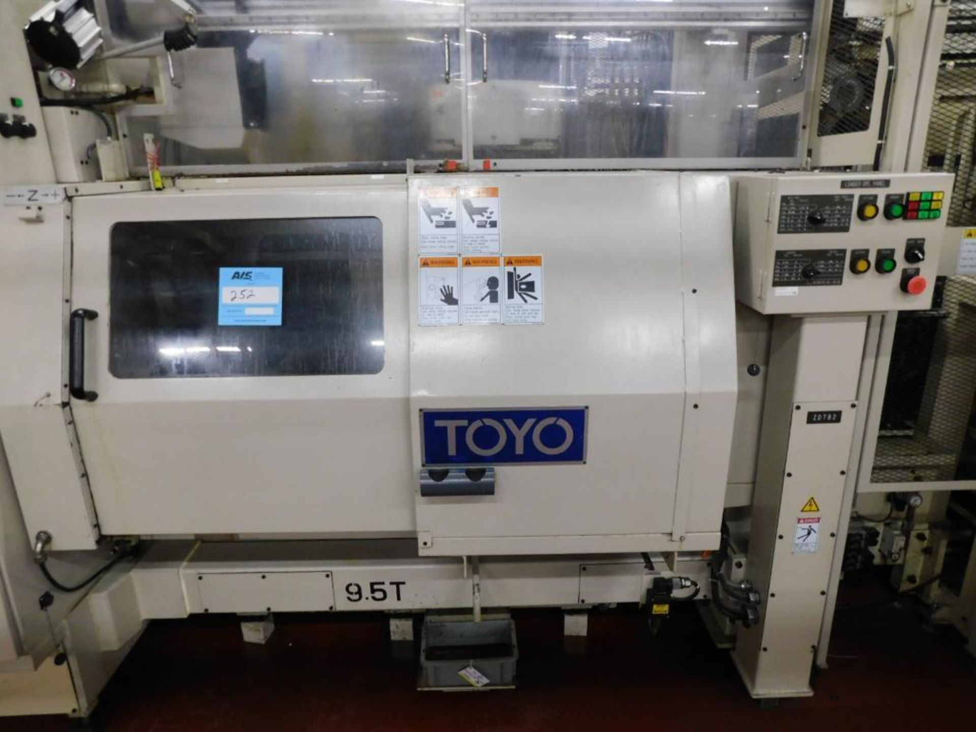 LOT: Toyo Grinder Crankshaft Line *NOTE: NON-FUNCTIONING MACHINE. SOLD AS SCRAP* - Image 14 of 42