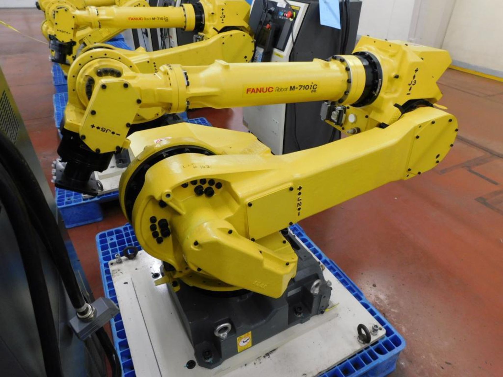 Fanuc M-710ic50 Robot - Image 4 of 6