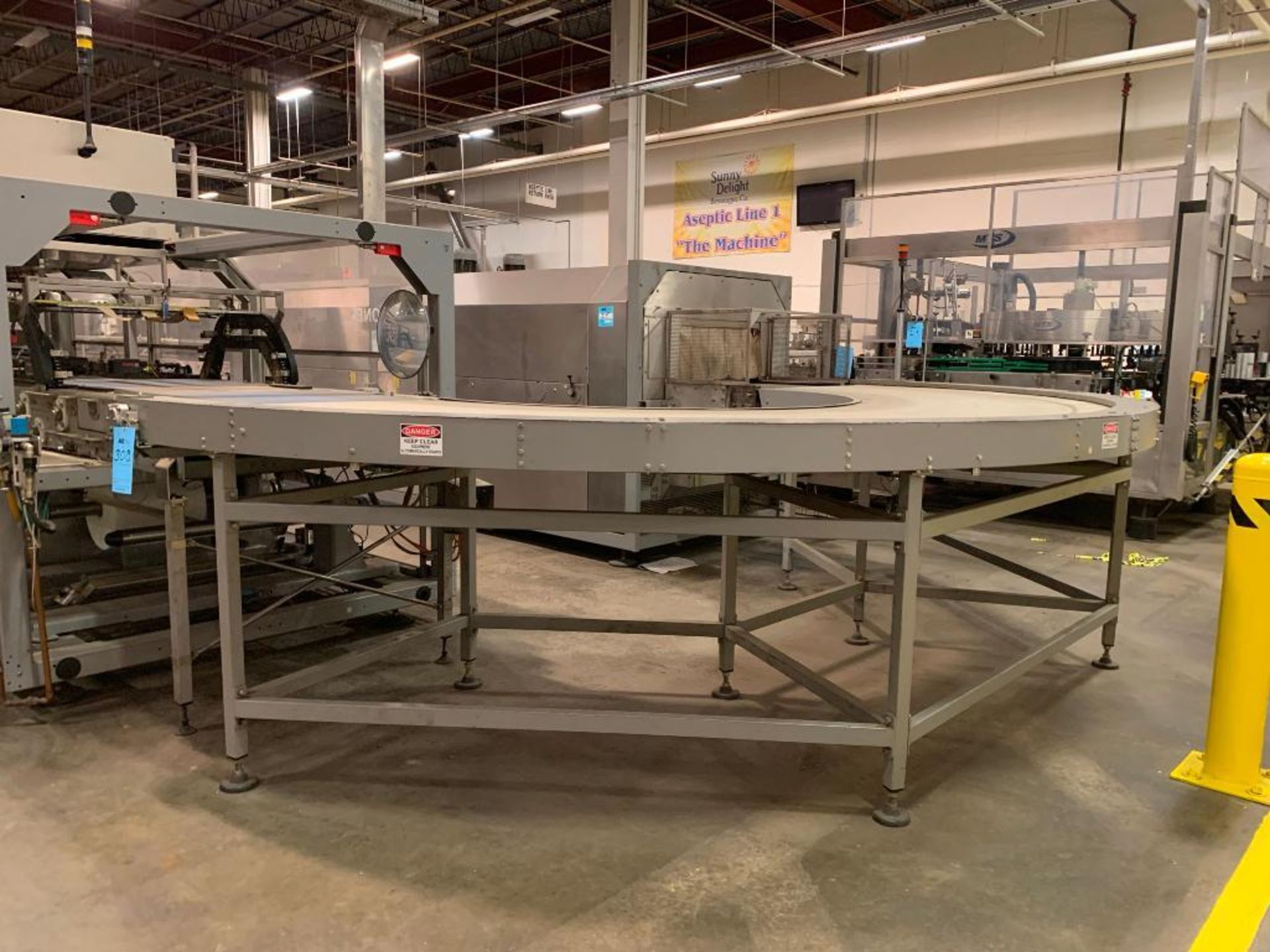 LOT: All Krones Multico S Full Case Conveyor throughout Packaging Area - Image 13 of 20