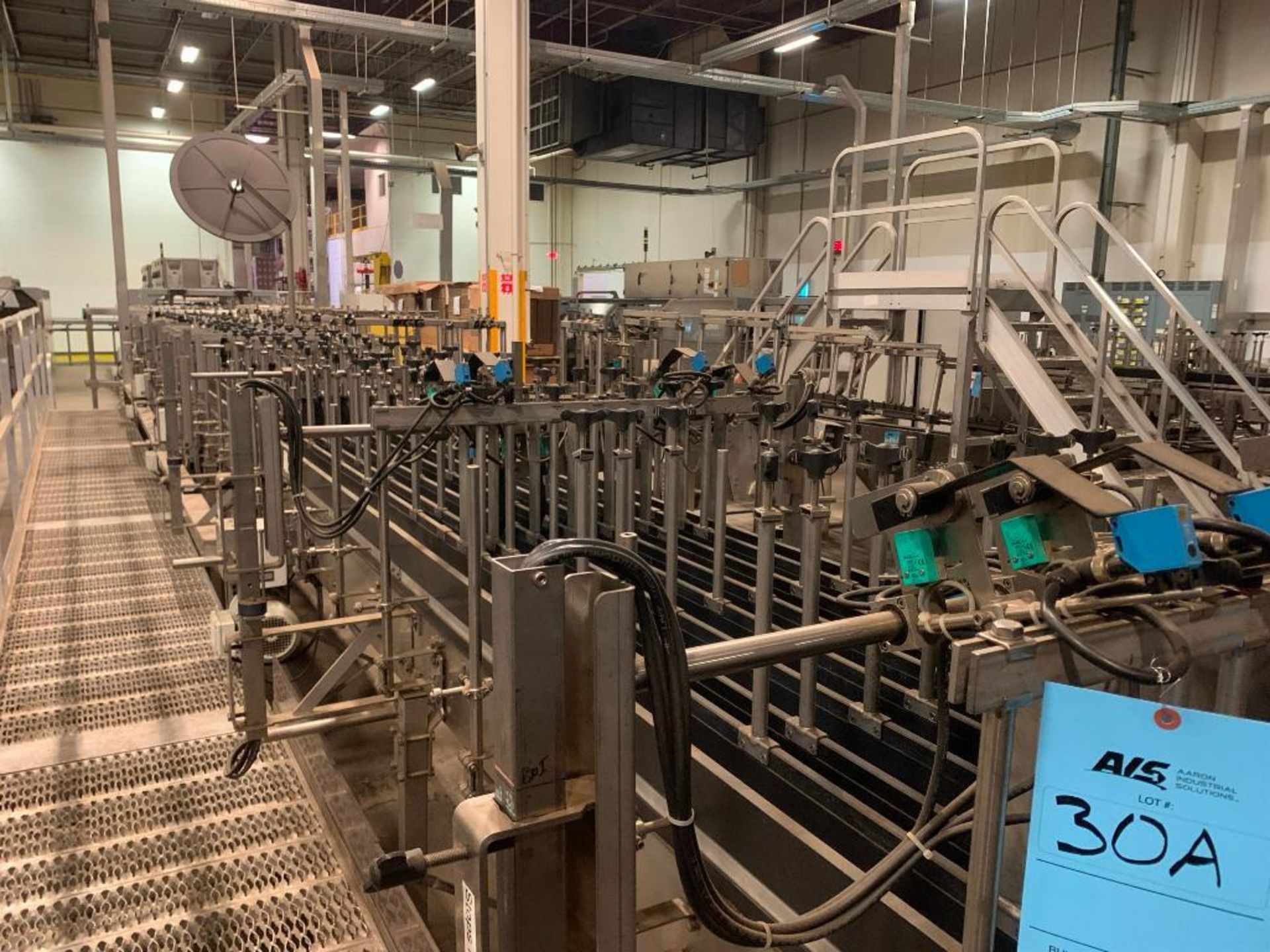 LOT: All Krones Bottle Laner/Diverter Conveyor throughout Packaging Area - Image 2 of 14