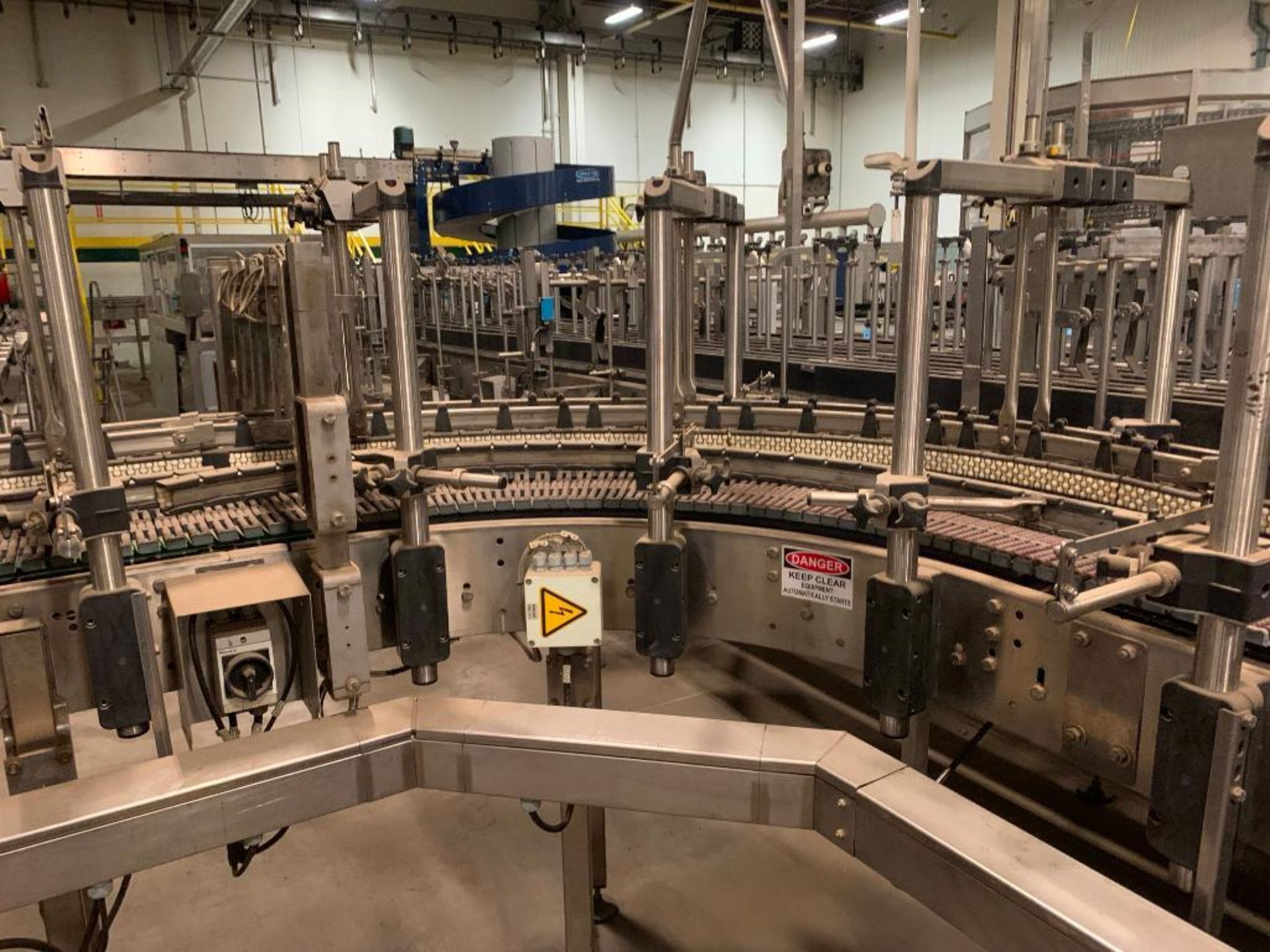 LOT: All Krones Multico S Full Case Conveyor throughout Packaging Area - Image 5 of 20