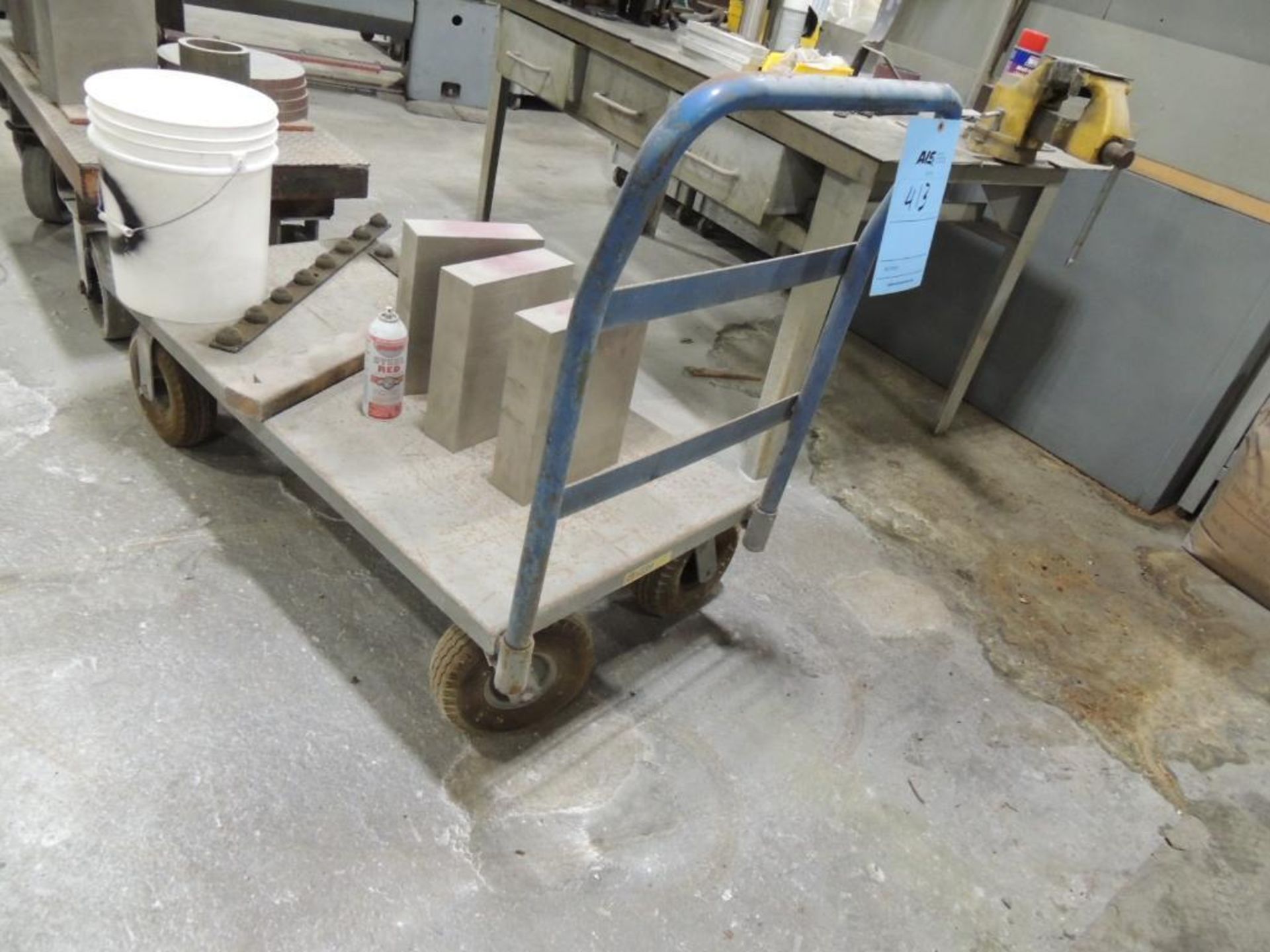 INDUSTRIAL CART 24 IN. X 48 IN. (Building T3)