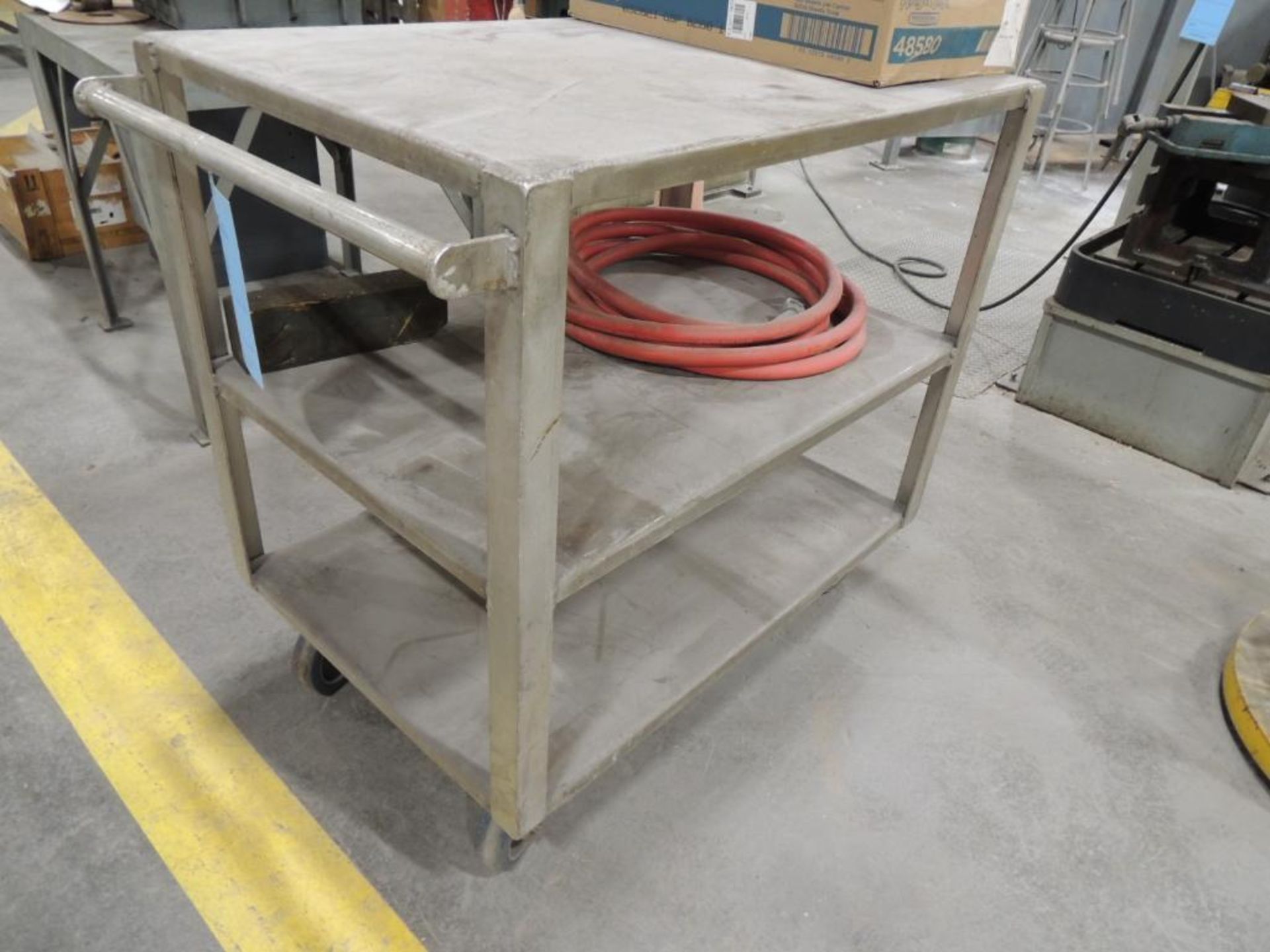 INDUSTRIAL CART/ TABLE ALUMINUM 28 IN. X 42 IN. X 41 IN. (Building T3)
