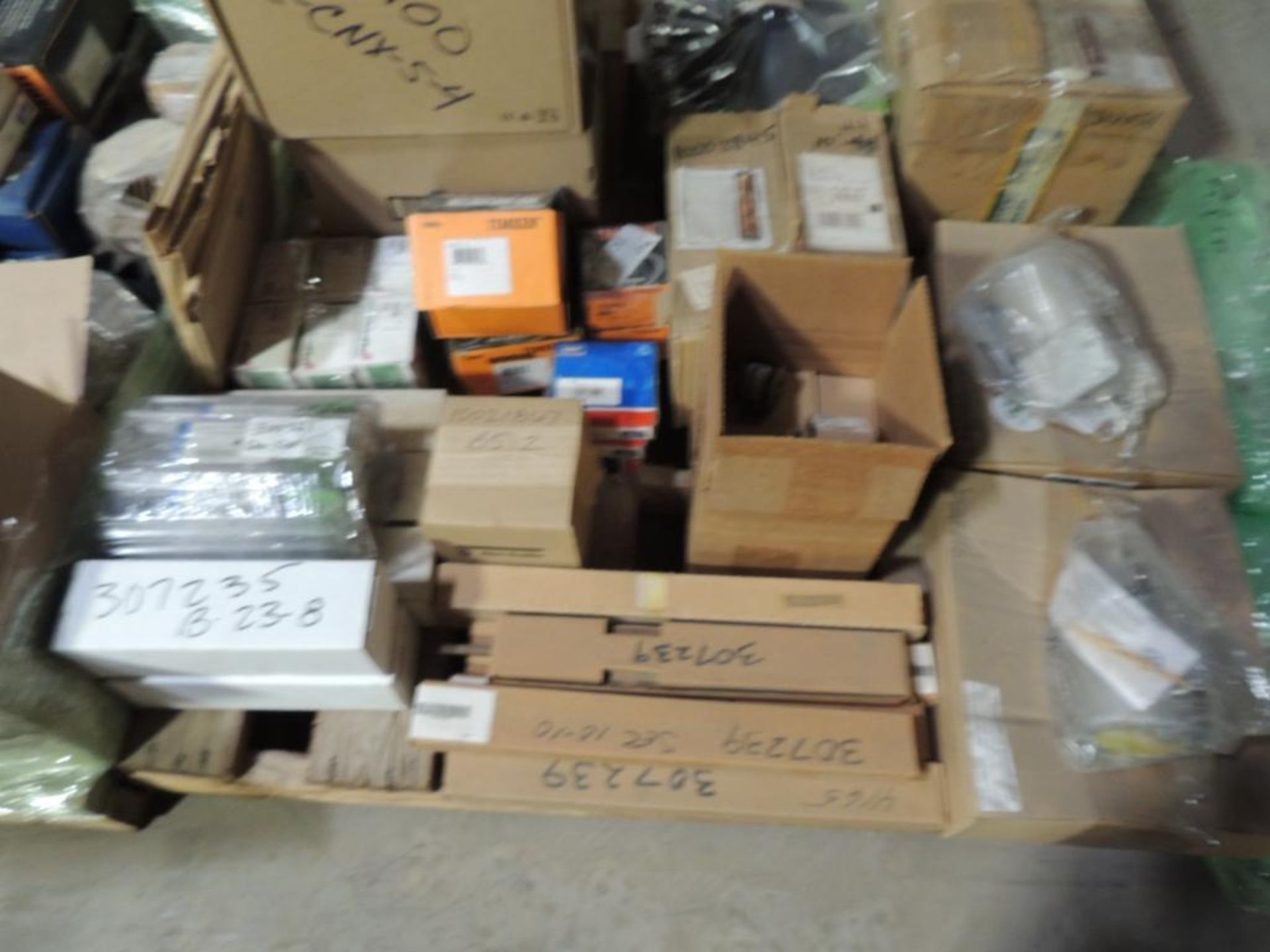 ASSORTED PARTS TO INCLUDE BEARINGS, SEALS, TRANSMITTERS, VIBRATOR MOTORS,, BALL VALVES AND MORE (Bui - Image 5 of 7