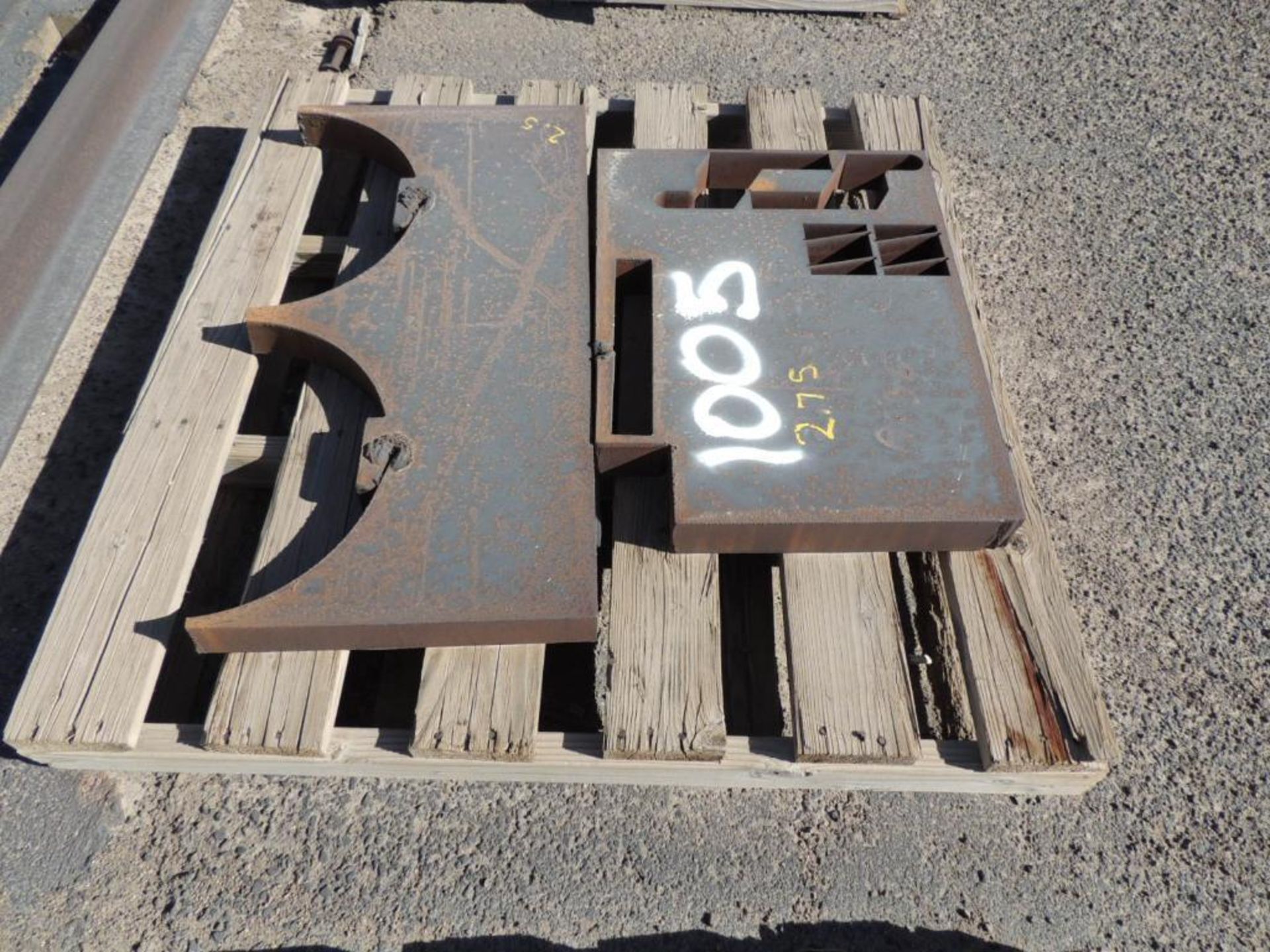 Assorted Metal Plates in Various Sizes (Yard) - Image 7 of 12