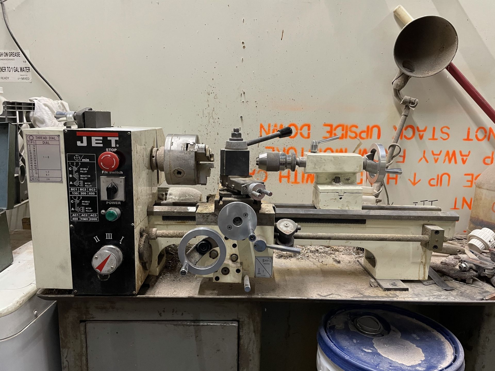 Jet Tool Room Lathe - Model BD-92W / SN# 71113124 / Aloris Style Holder / 5” 3-Jaw Chuck / Tailstock - Image 2 of 7