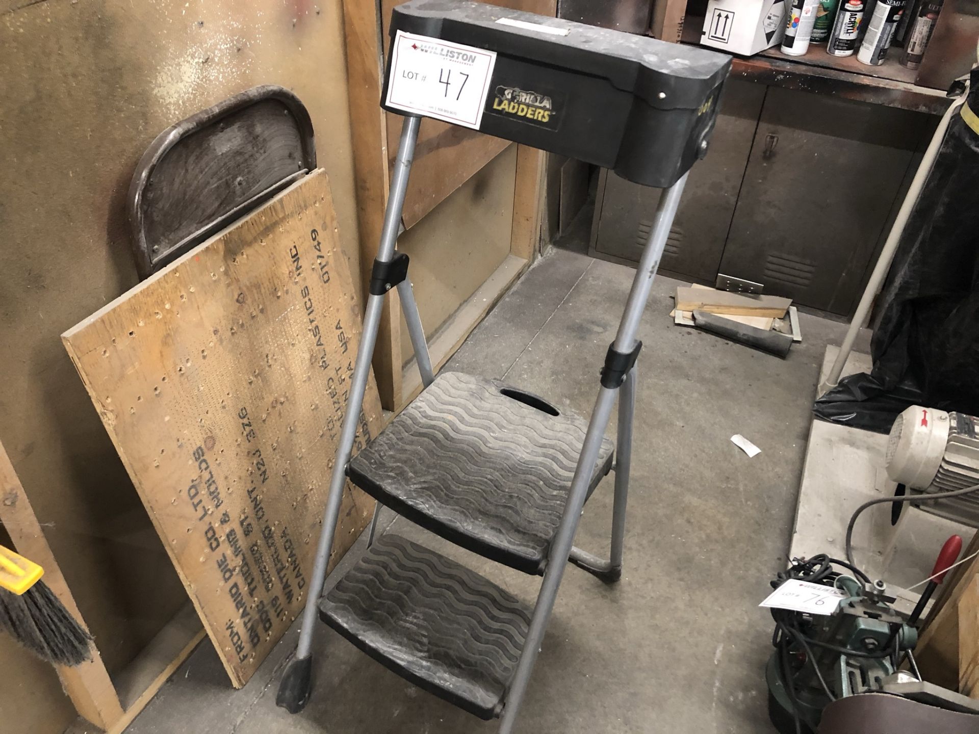 Gorilla Ladders Step Stool