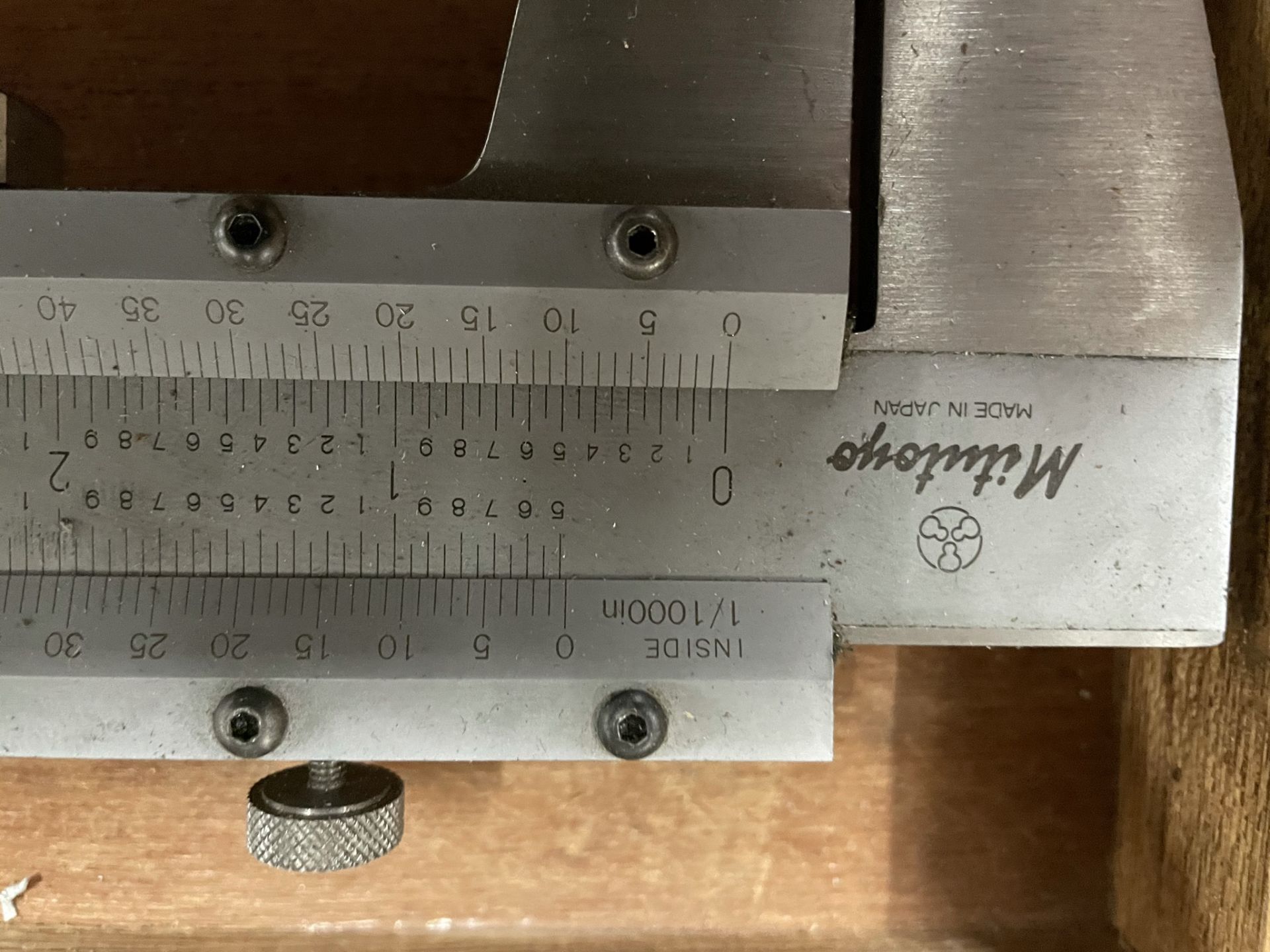 18" SS Mitutoyo Micrometer - Image 2 of 5