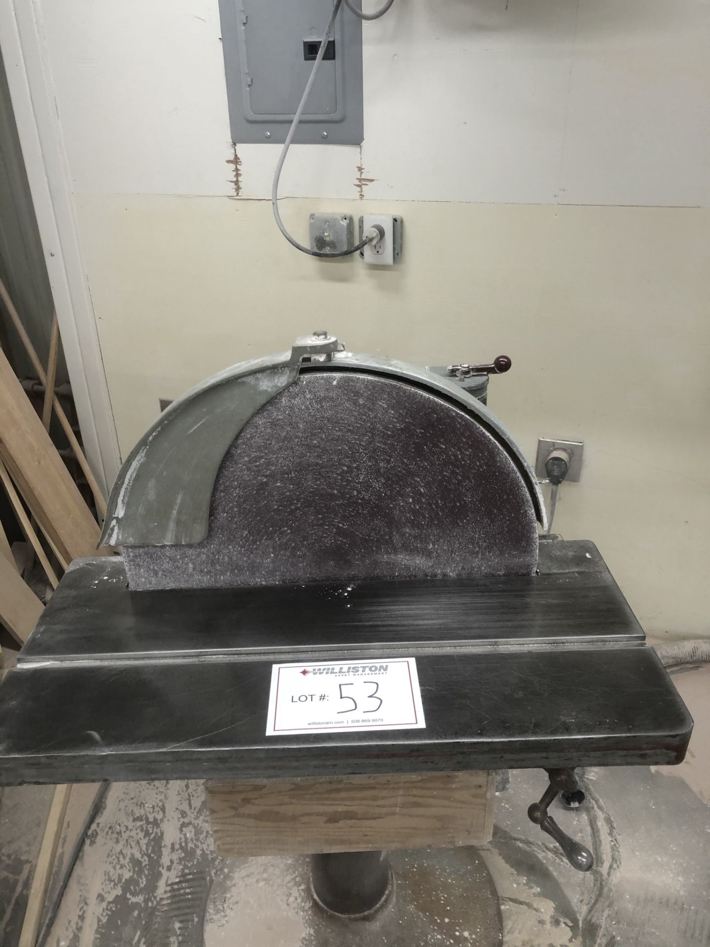 State Disc Grinder - 20” Dia. Wheel / 2HP / 10” x 27” Tilting Table - Bild 4 aus 5