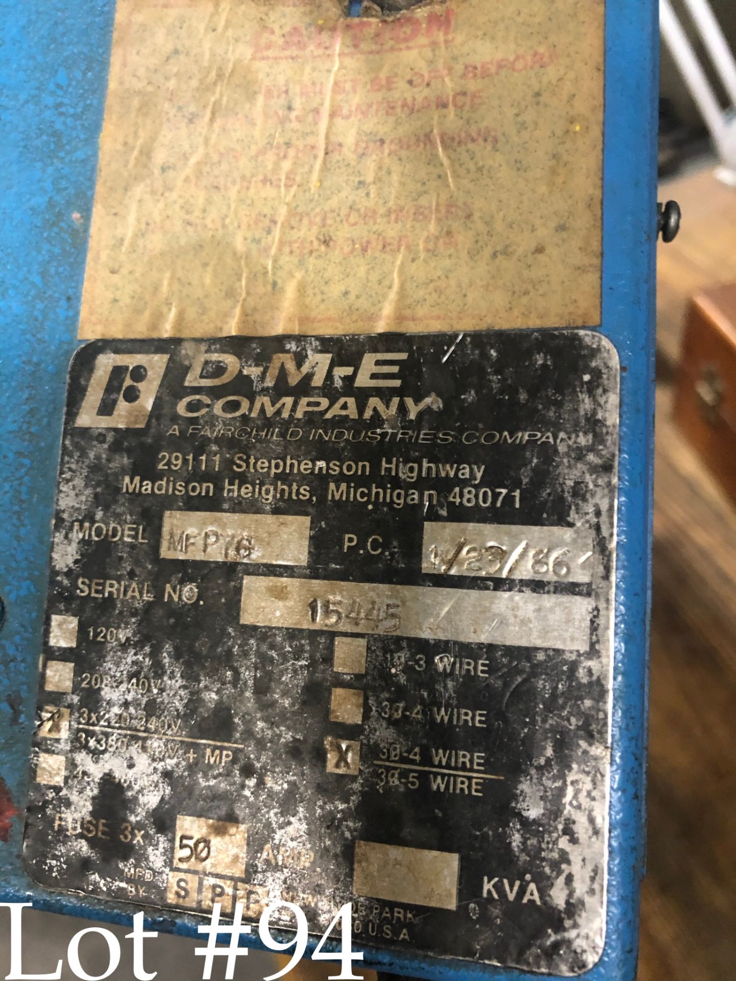 DME hot runner, 7 zone box, no cards, power or cables - Image 2 of 2