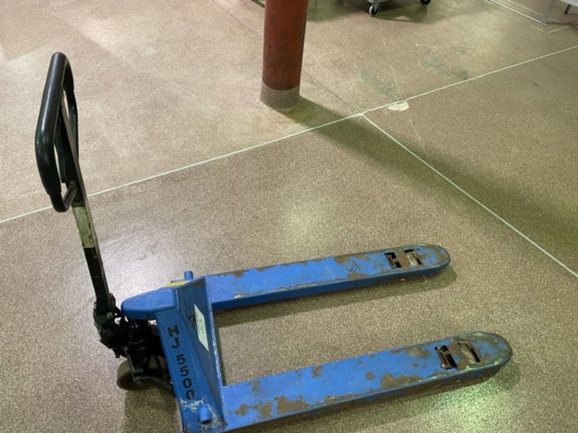 Pallet Jack - Image 2 of 4