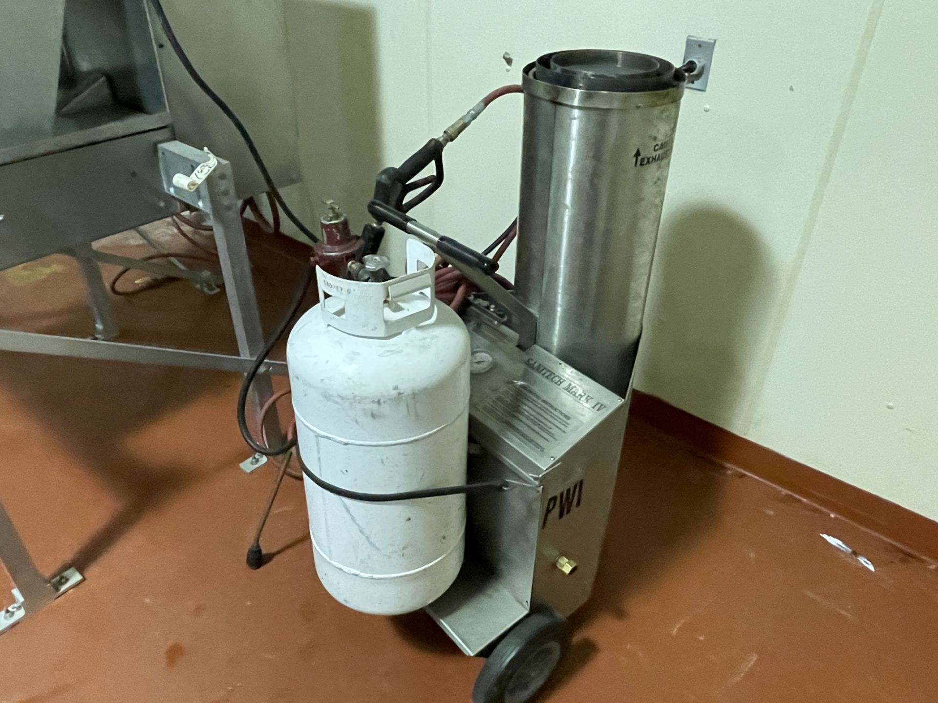 Sanitech Mark IV Propane High Pressure Sanitizer/Sterilizer - Image 2 of 7