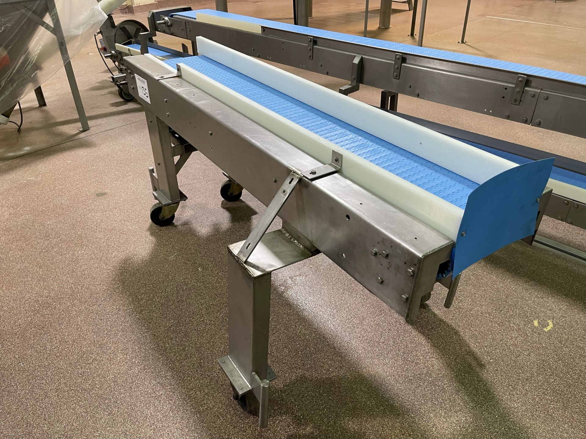 Conveyor w/ blue smooth belt - Image 2 of 4