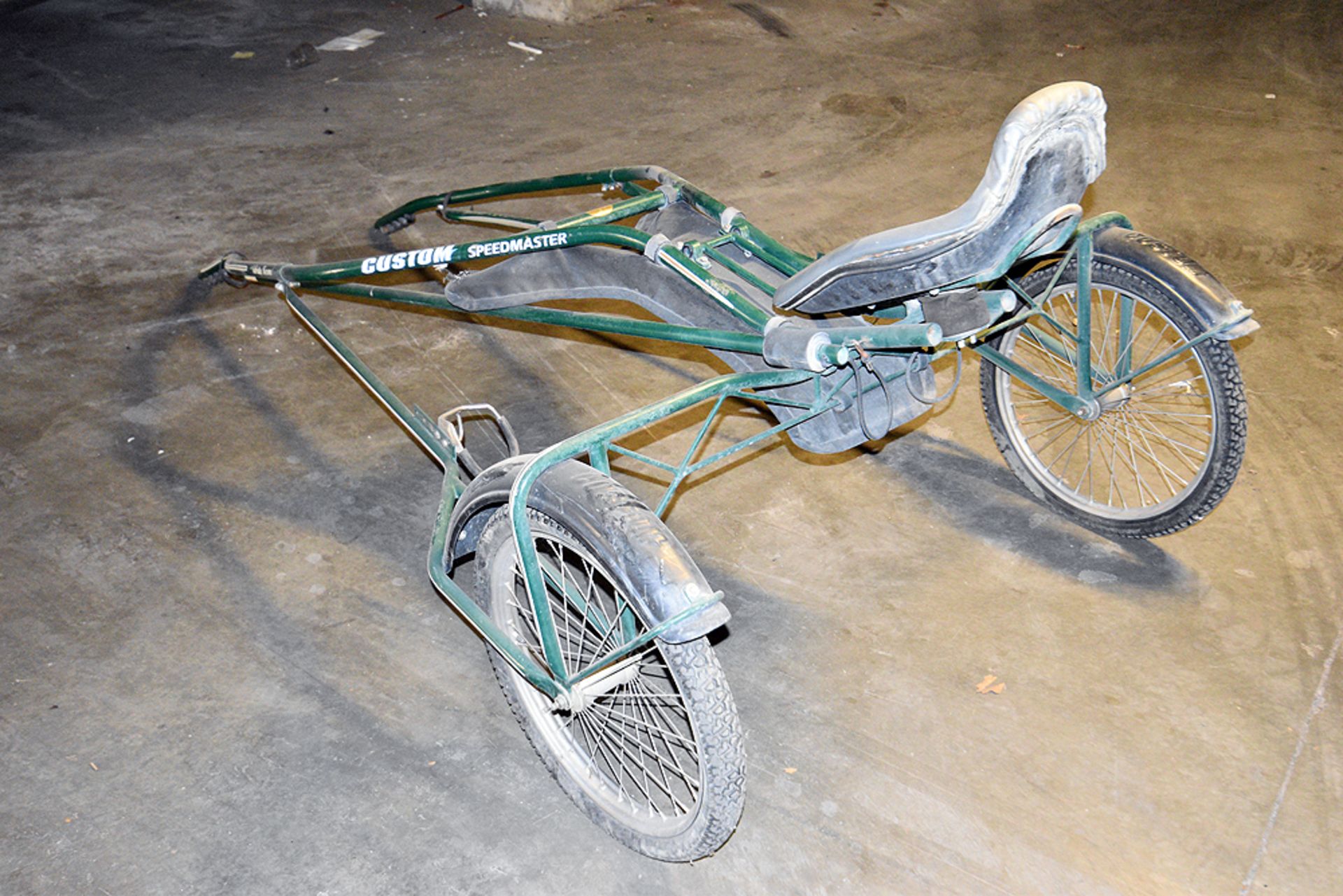 Custom SpeedMaster "Celebrity Farms" Jockey Sulky Cart - Image 3 of 11