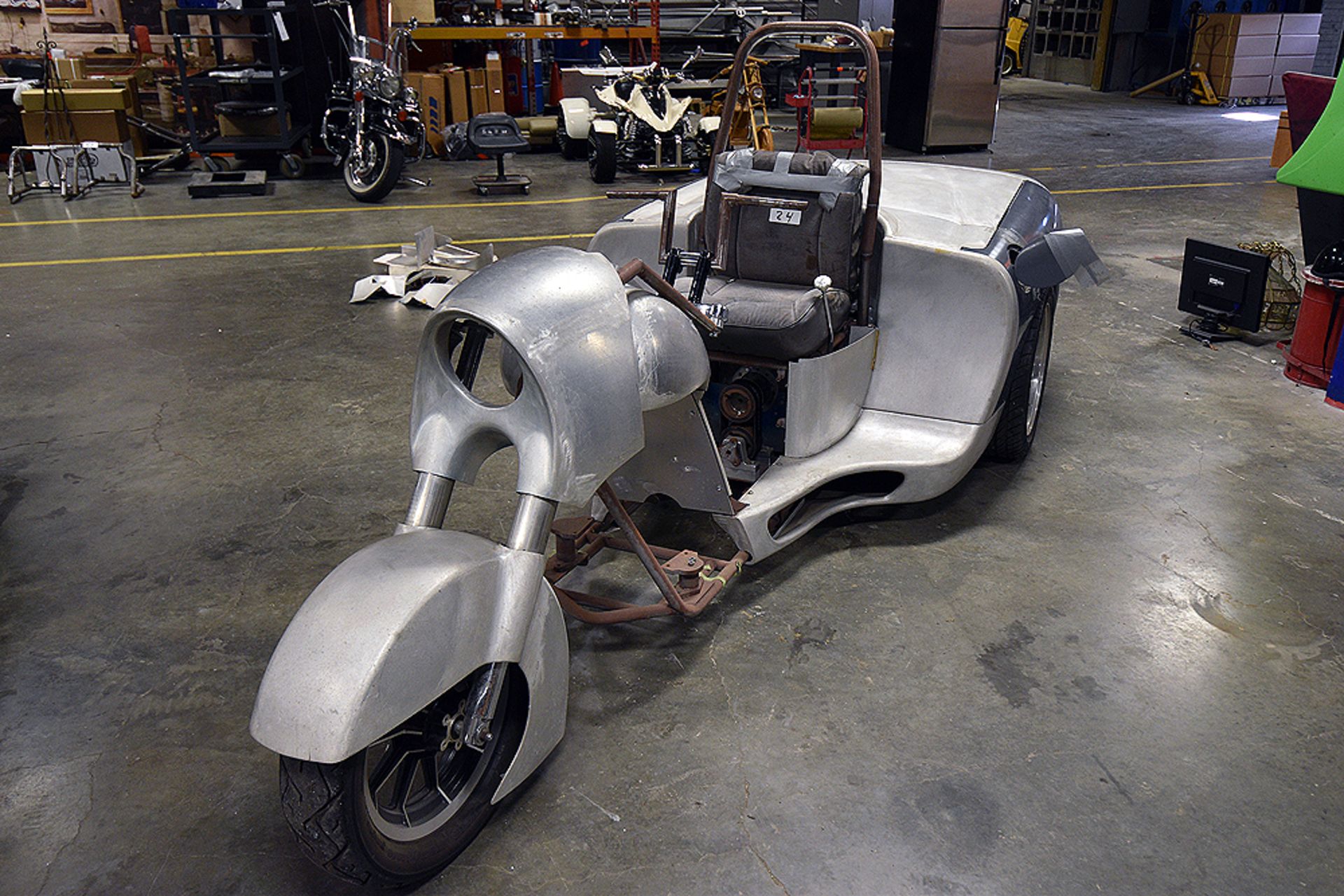 OCC Corvette Concept Build Bike (Incomplete) - Image 5 of 18