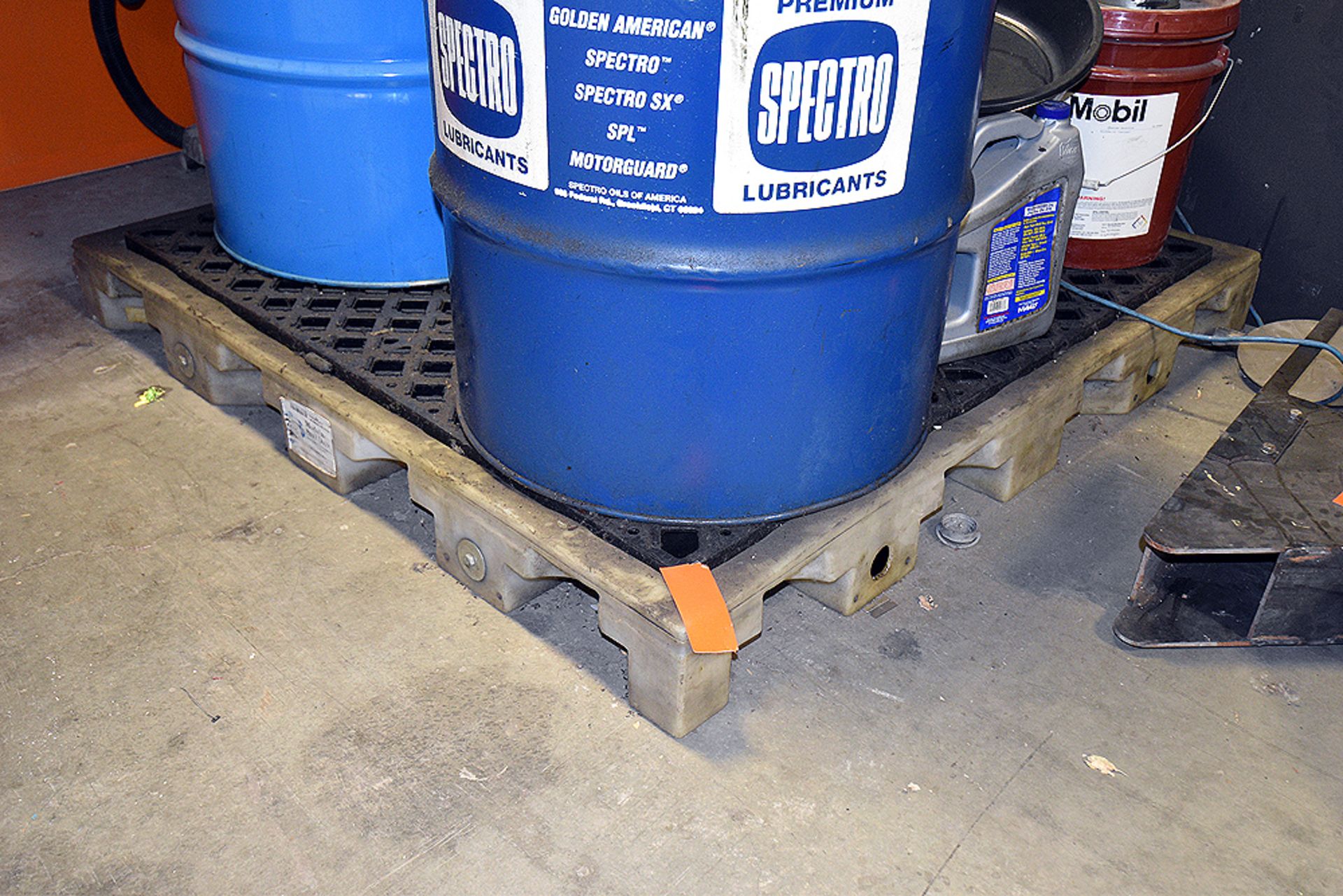 Spectro Premium Lubricant Oil, (2) Partial Drum w/unknown Contents, w/Pig Modular Spill Deck - Image 6 of 7
