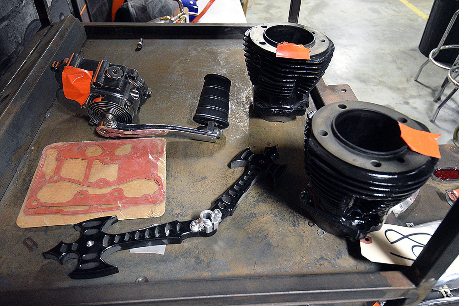 {LOT} (2) Cylinder Heads, and Shifter Components