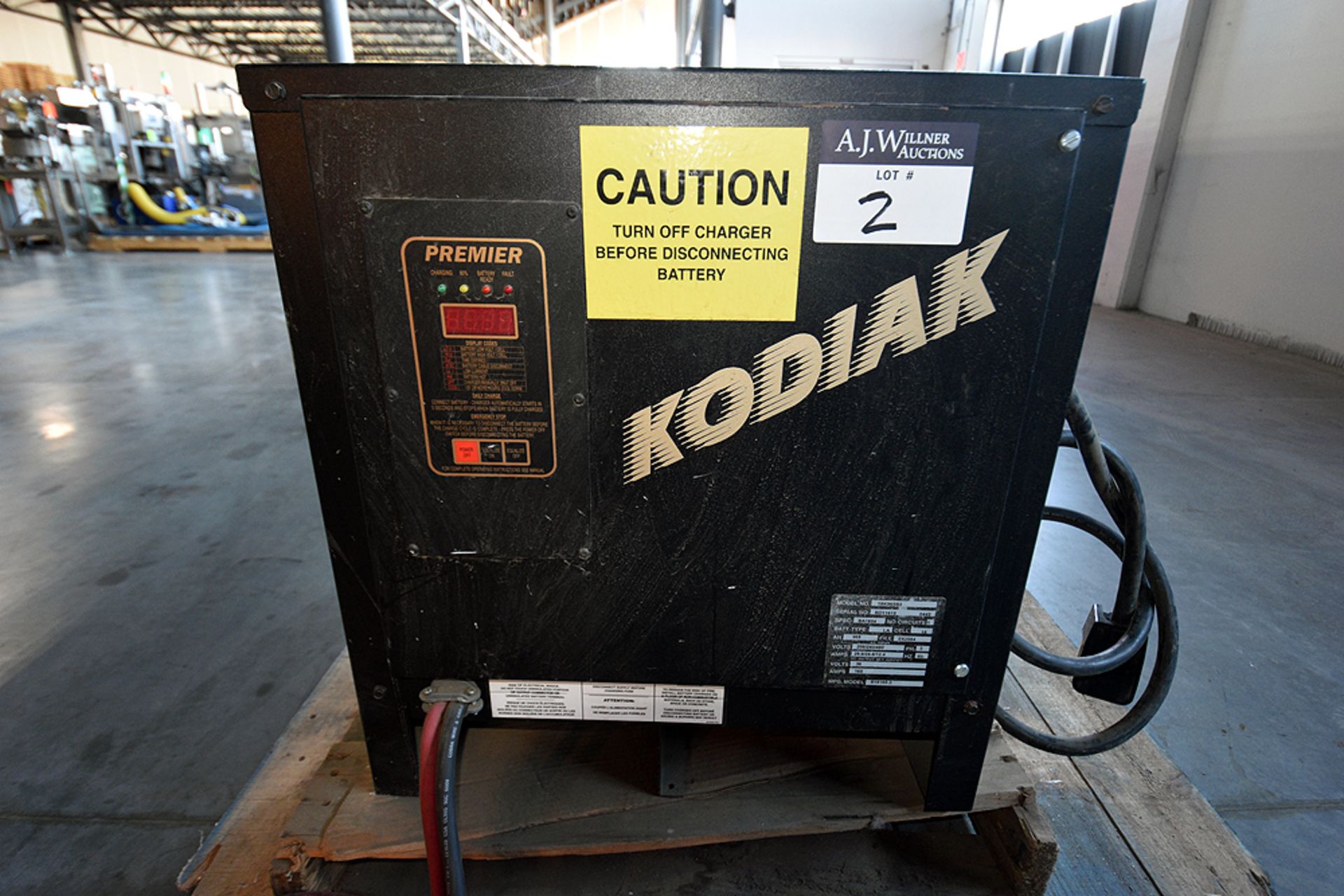 Kodiak Model 18K965B3 36V Forklift Battery Charger - Bild 3 aus 6