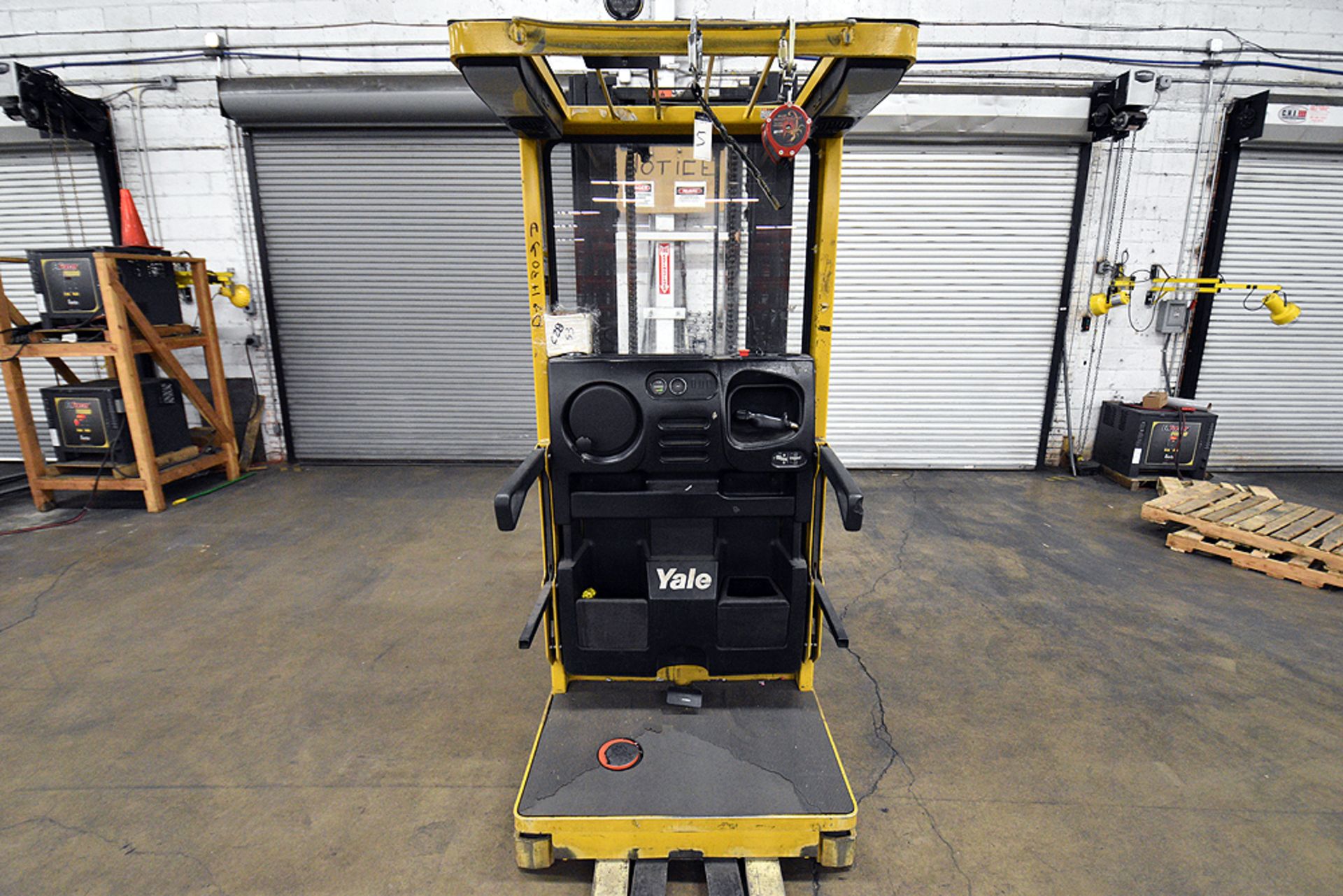 Yale 3,000 lbs. Capacity, Order Picker w/ 213" Lift Height - Image 7 of 10