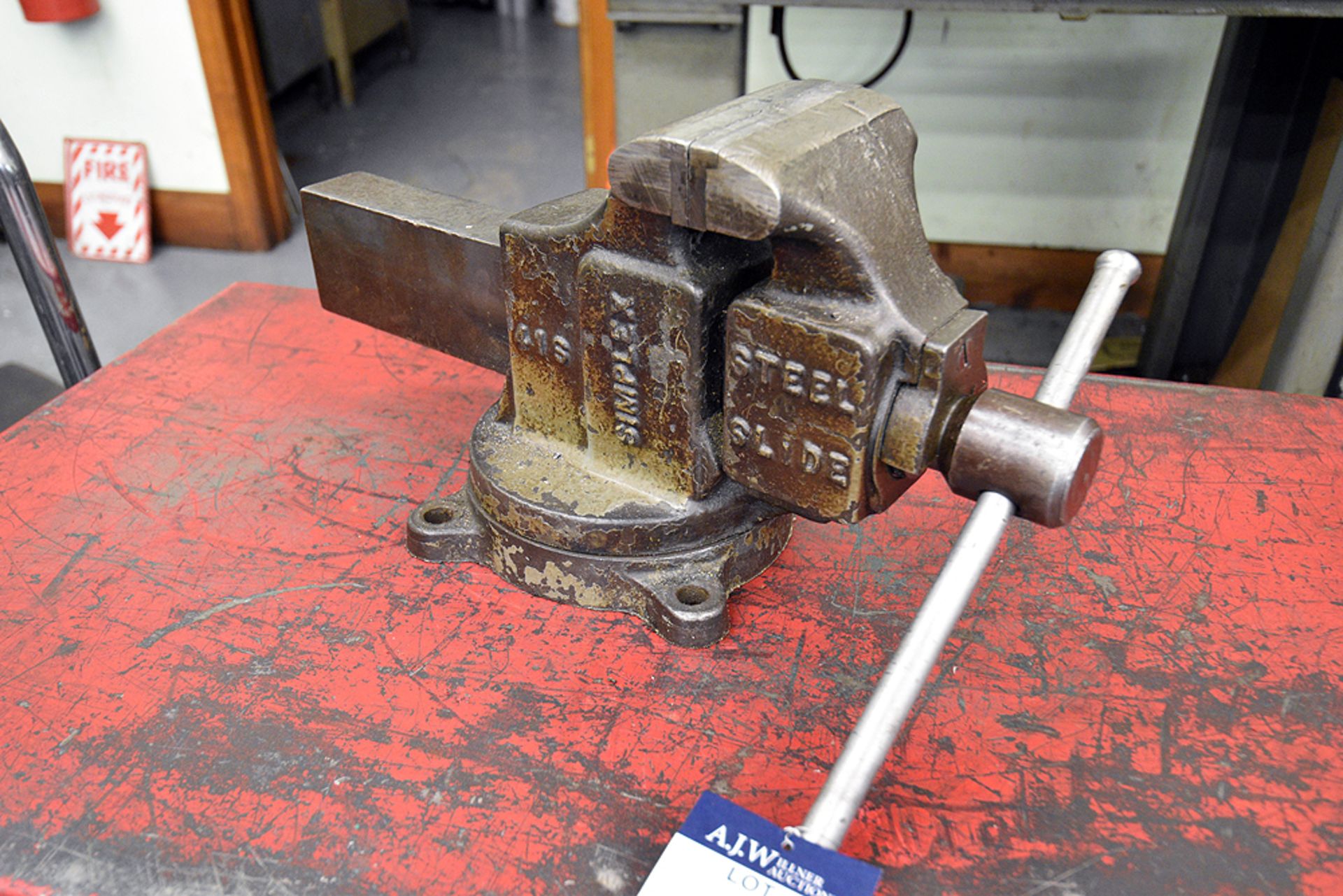 Simplex 41s 4 1/4" Bench Vise