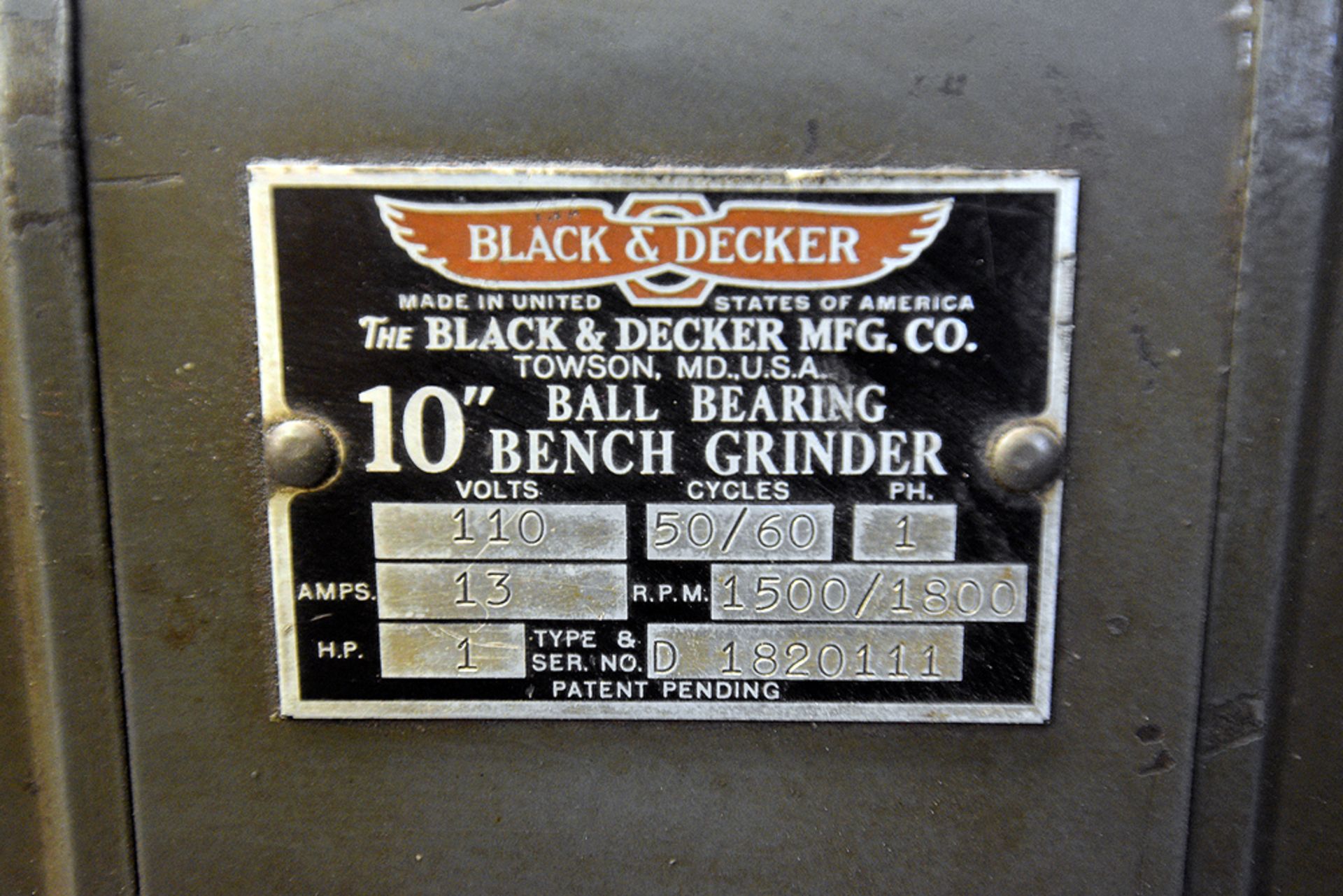 Black and Decker 10" Ball Bearing Bench Grinder, 110v, 1-Phase, 1hp, s/n D1820111 w/ Stand - Image 3 of 3