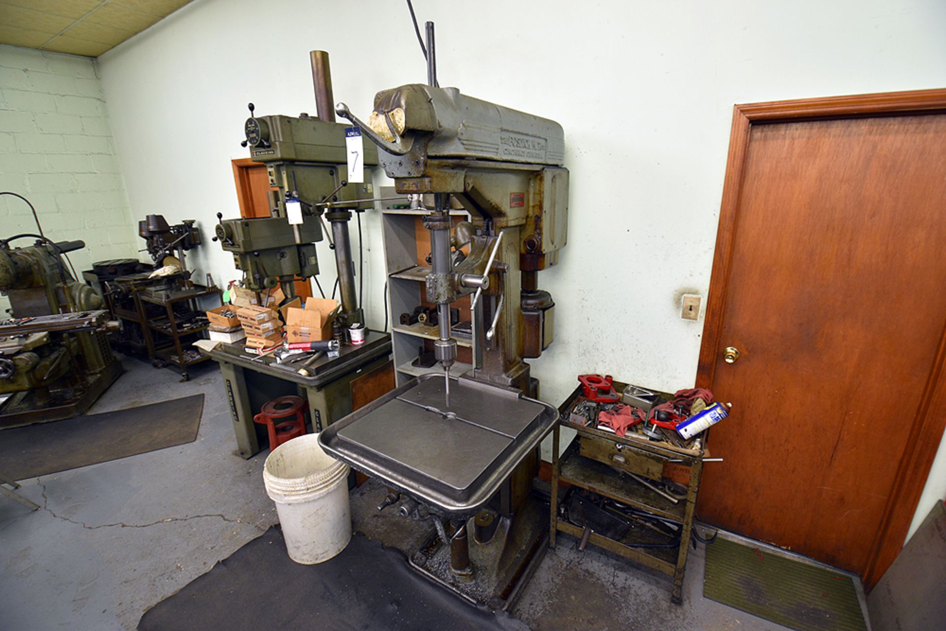 Fosdick M.T. Co. Vertical Milling Machine