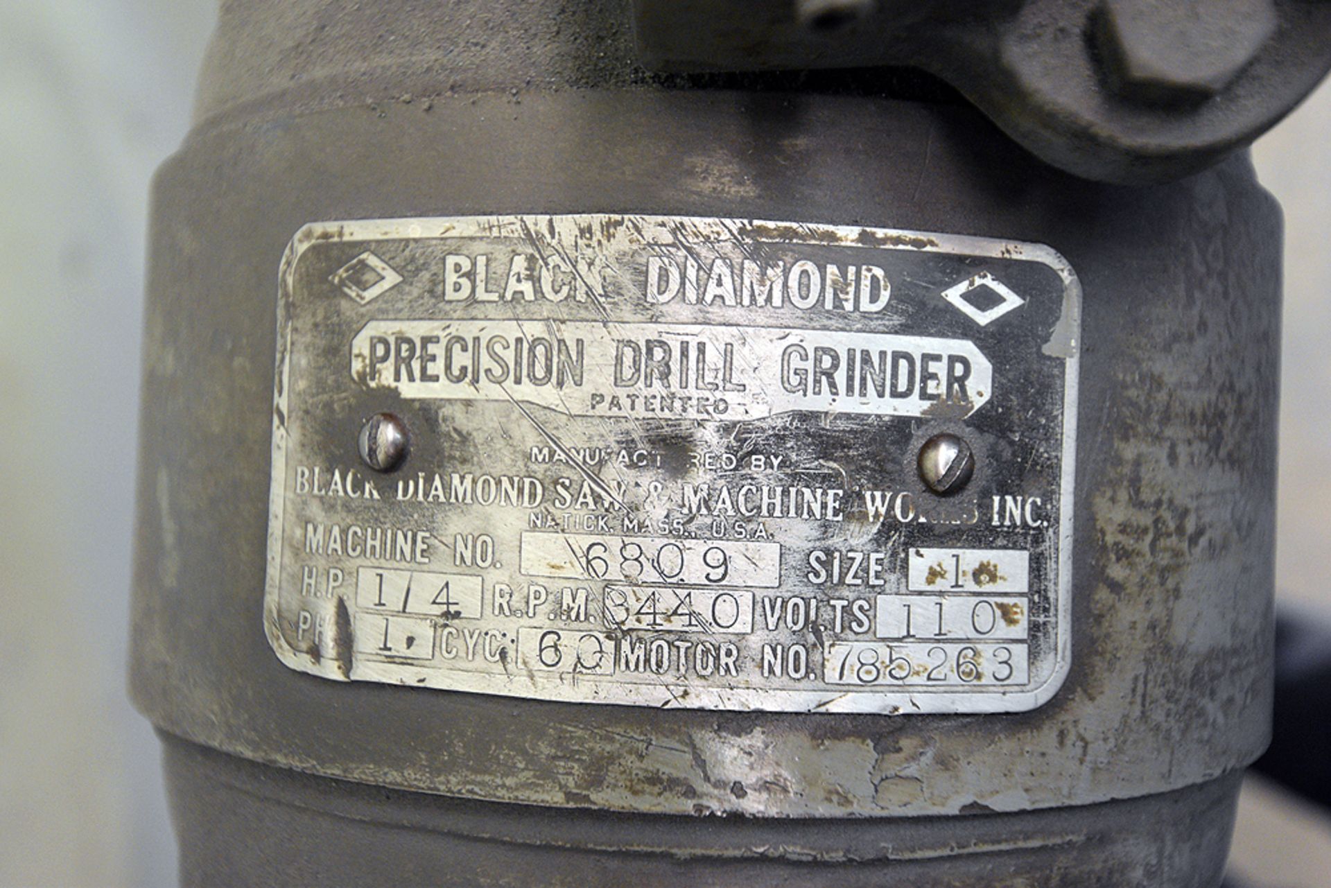 Black Diamond Precision Drill Grinder, Machine Number: 6809, 110v, Single Phase, 1/2hp w/ Stand - Image 4 of 4
