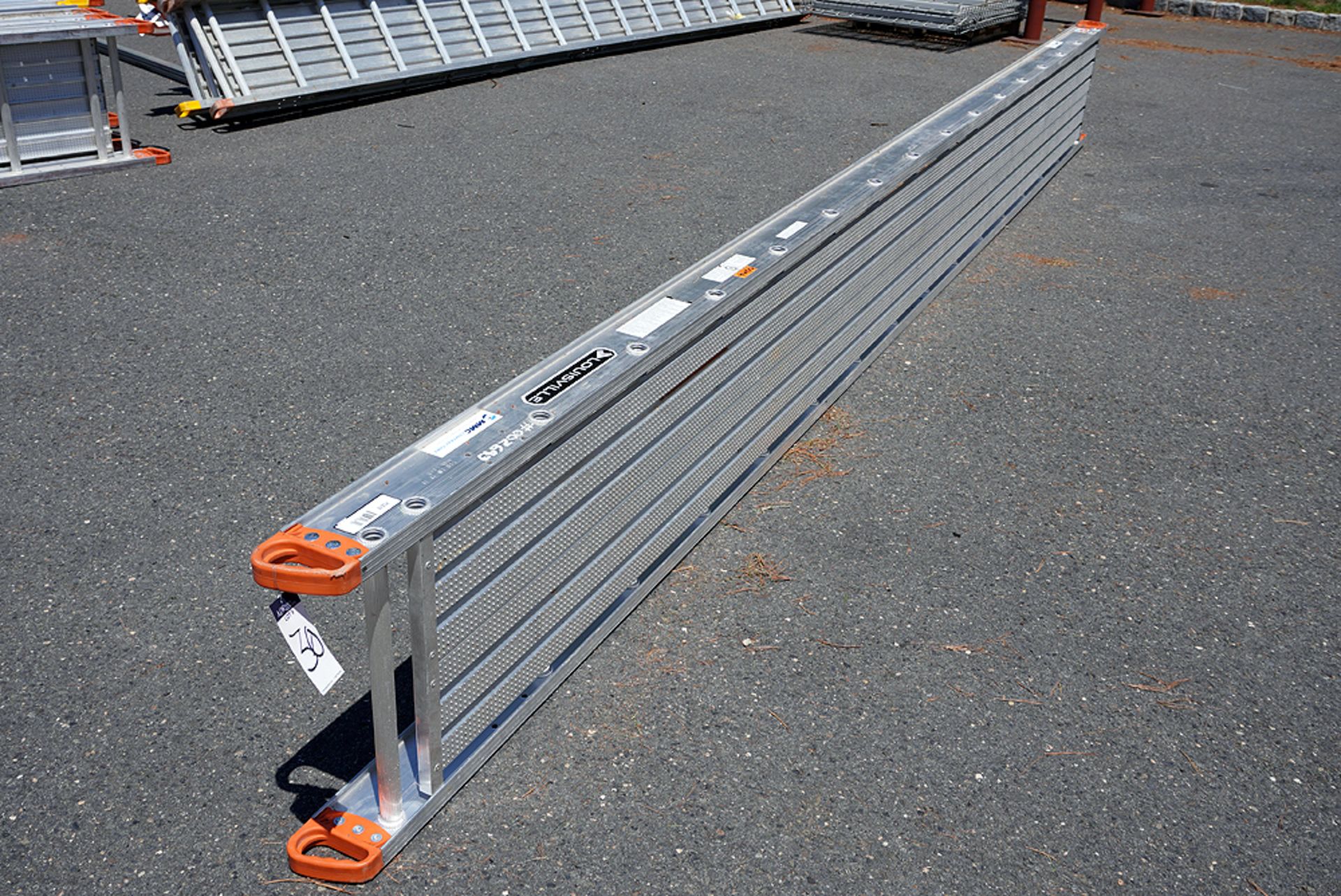 LOUISVILLE 16 FOOT ALUMINUM SCAFFOLD PLANK