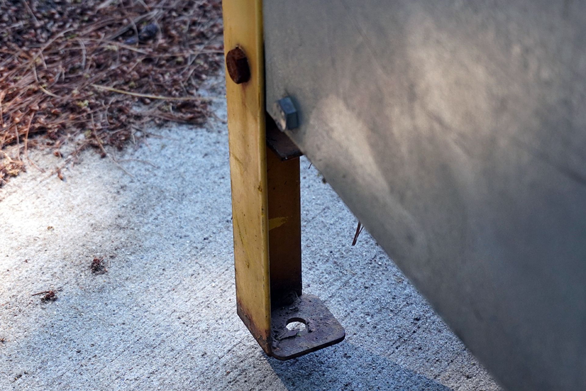 STEEL HAZMAT SECURITY CAGE - Image 7 of 9