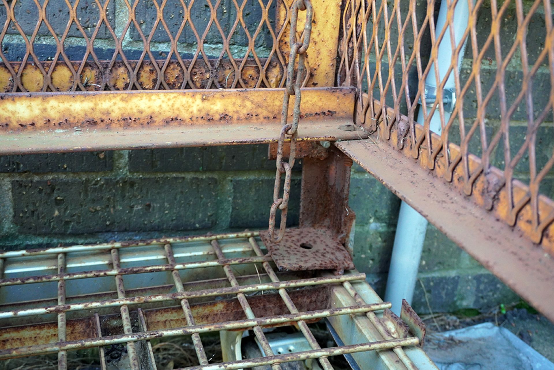 STEEL HAZMAT SECURITY CAGE - Image 5 of 8