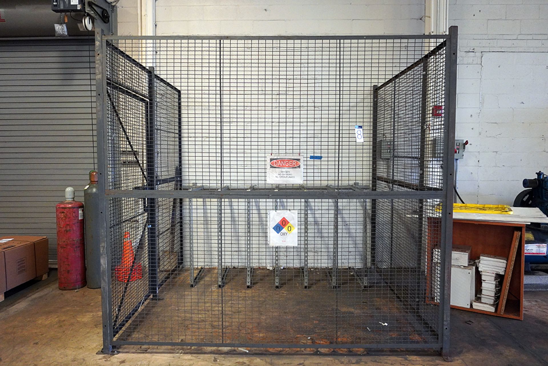 STEEL 3 SIDED SECURITY CAGE WITH DOOR