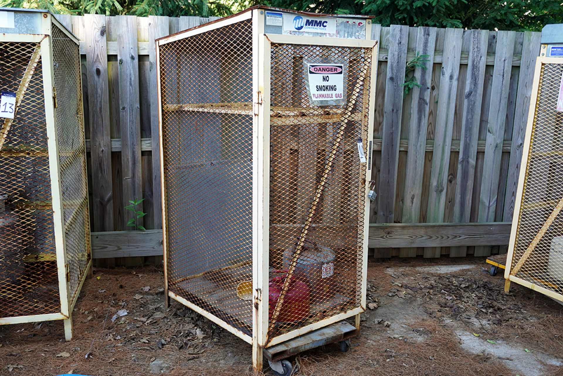 STEEL HAZMAT SECURITY CAGE