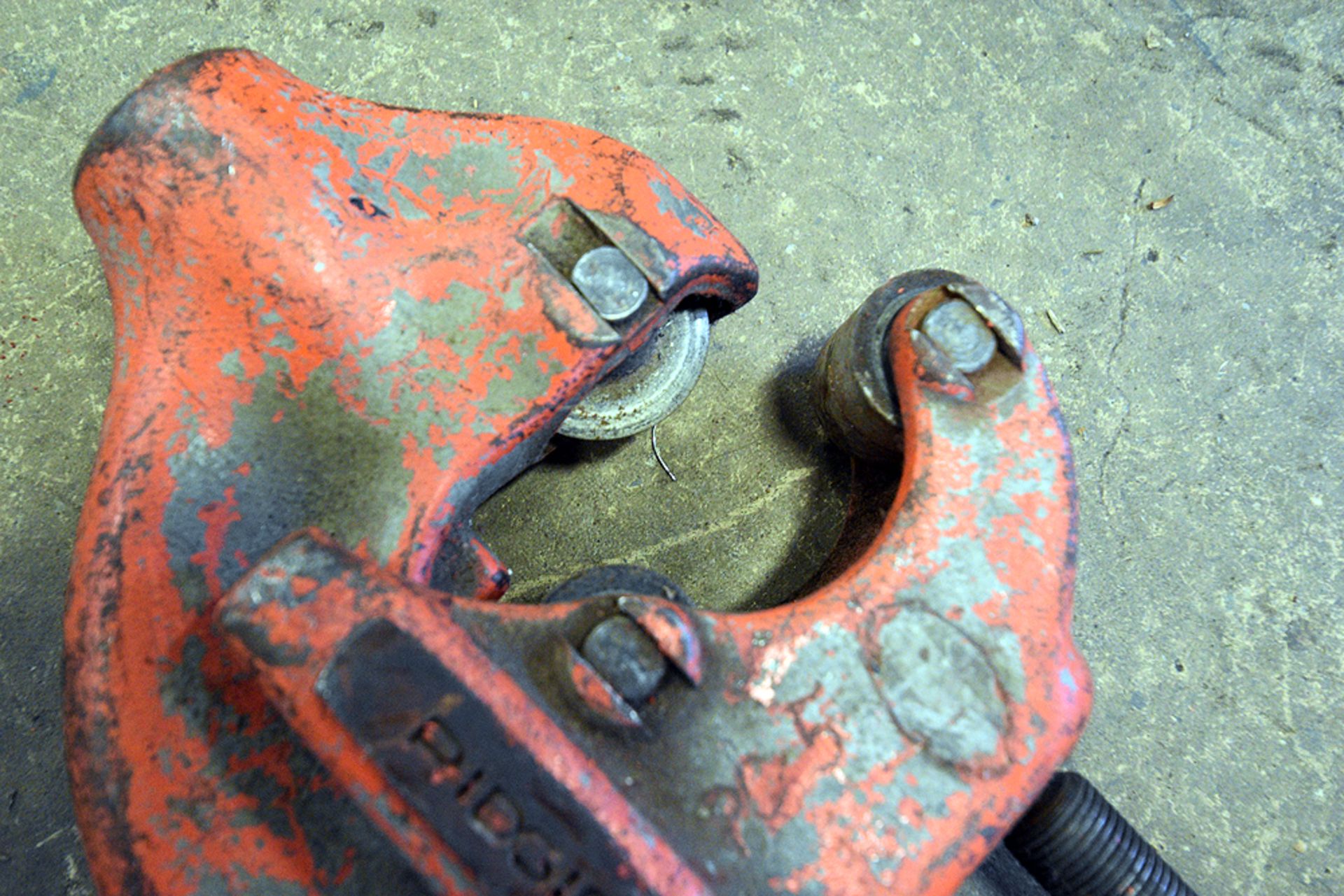 RIGID 4" PIPE CUTTER - Image 5 of 5