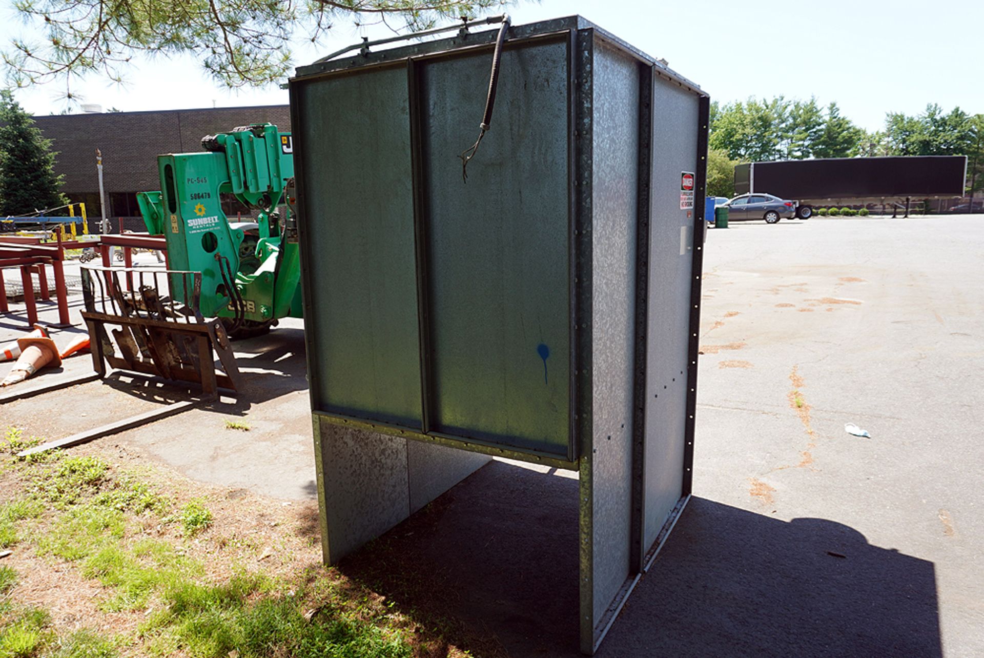 DEVILBLISS GALVANIZED STEEL SPRAY BOOTH - Image 3 of 11