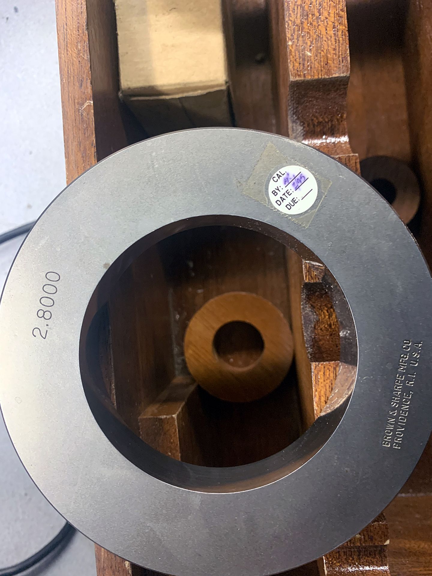 Set of 4 Brown & Sharpe, Internal Tri-Point Micrometers (Bore Gauges) w/ 2 Rings - Image 5 of 6